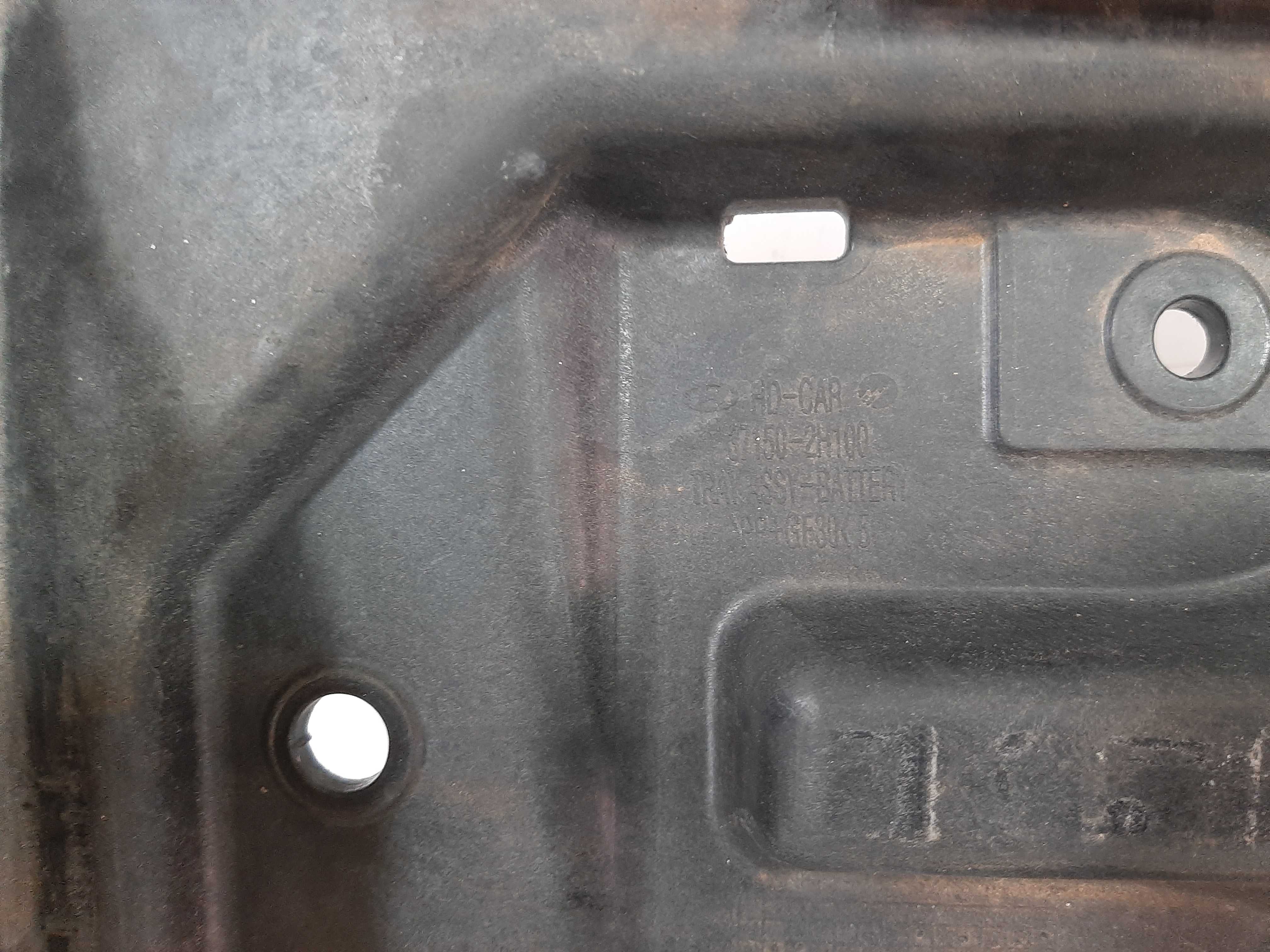Suporte Bateria Hyundai I30 2.0 16v 2009 2010 2011 2012 3