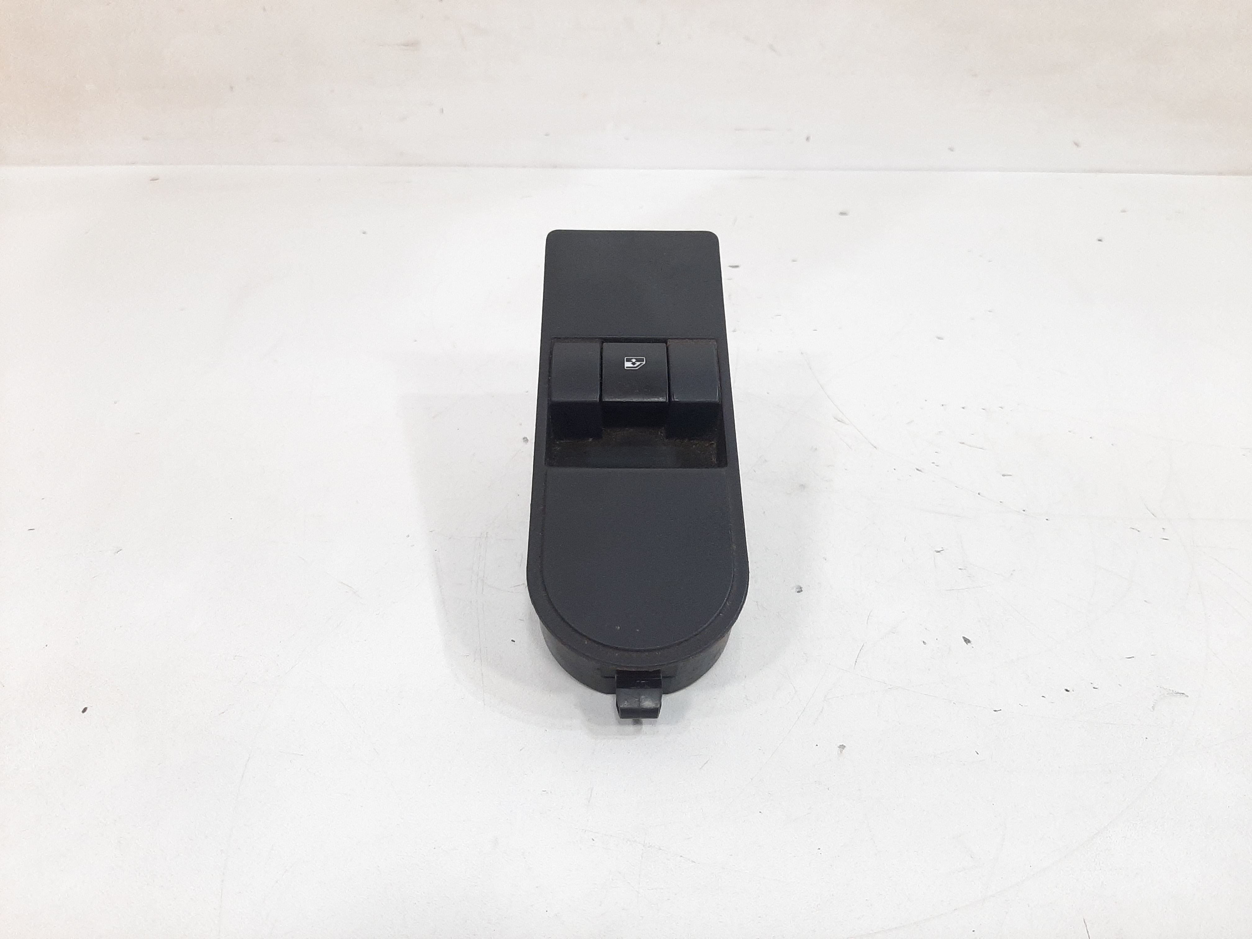 Interruptor Vidro Elétrico Dianteiro Direito Vectra 06 A 12 2