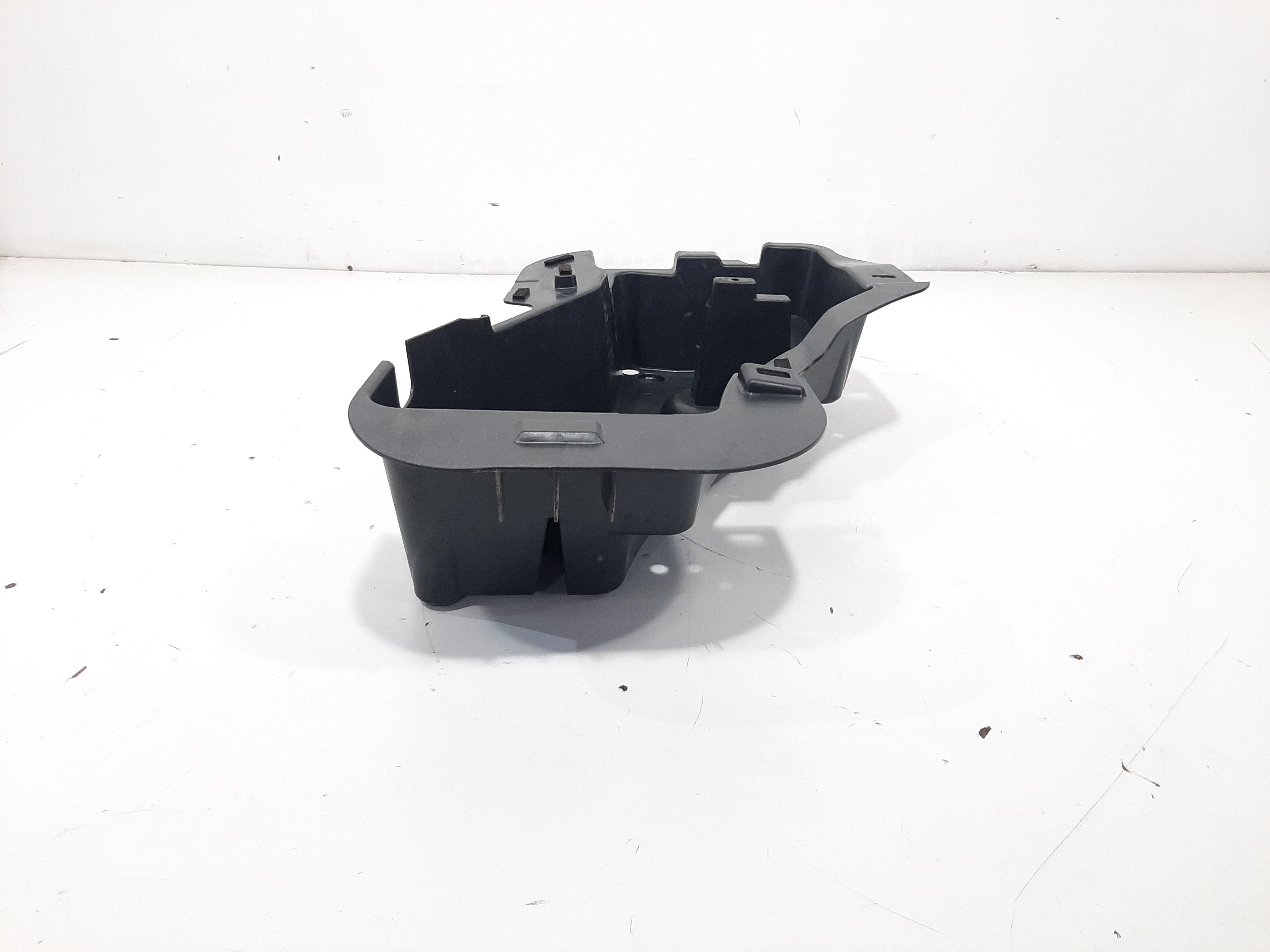 Caixa Ferramentas Portamalas Vw Tiguan 2012 2013 A 2017 7