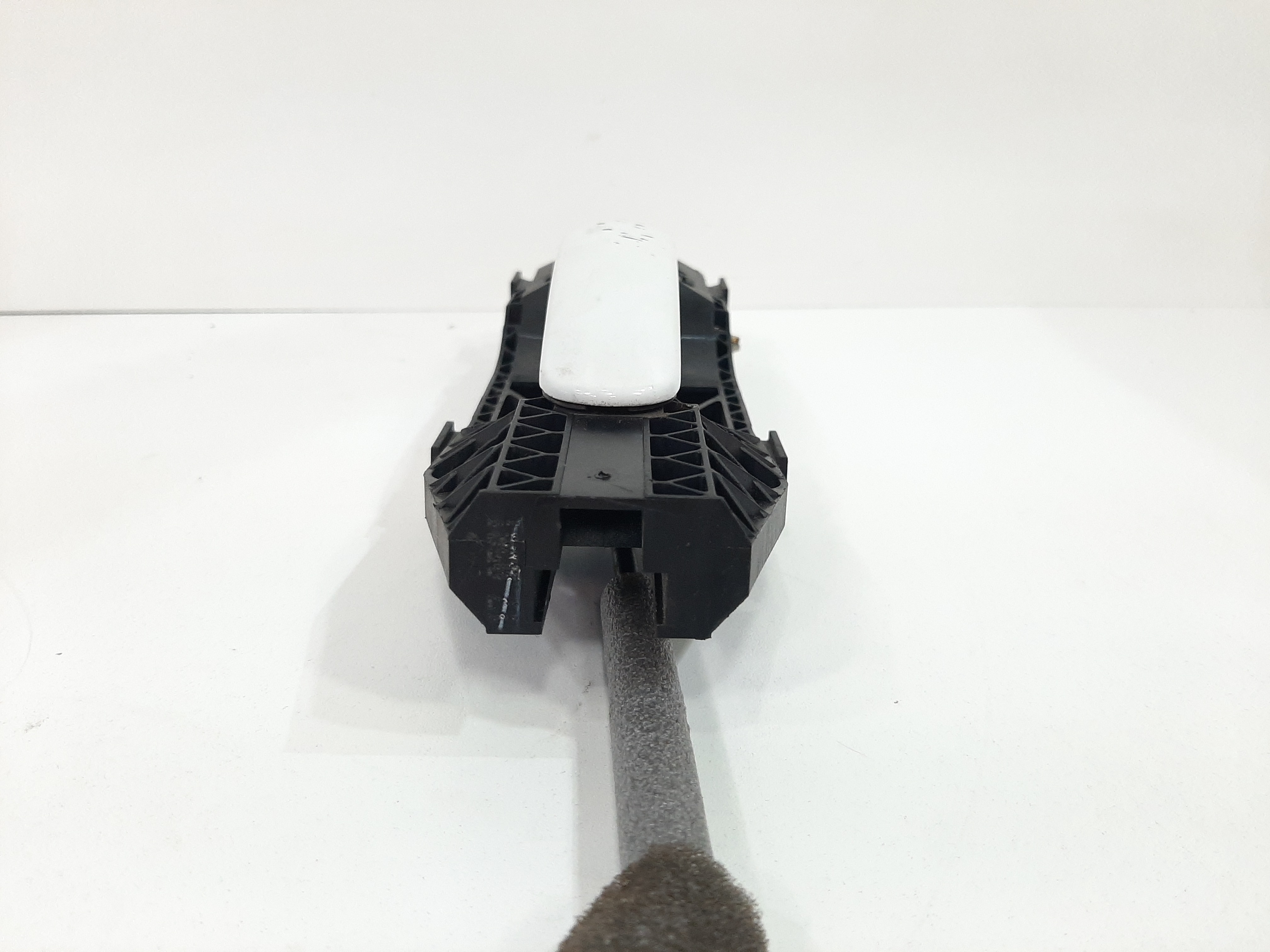 Maçaneta Externa Traseira Esquerda Vw Jetta 2.0 2011 A 2017 4