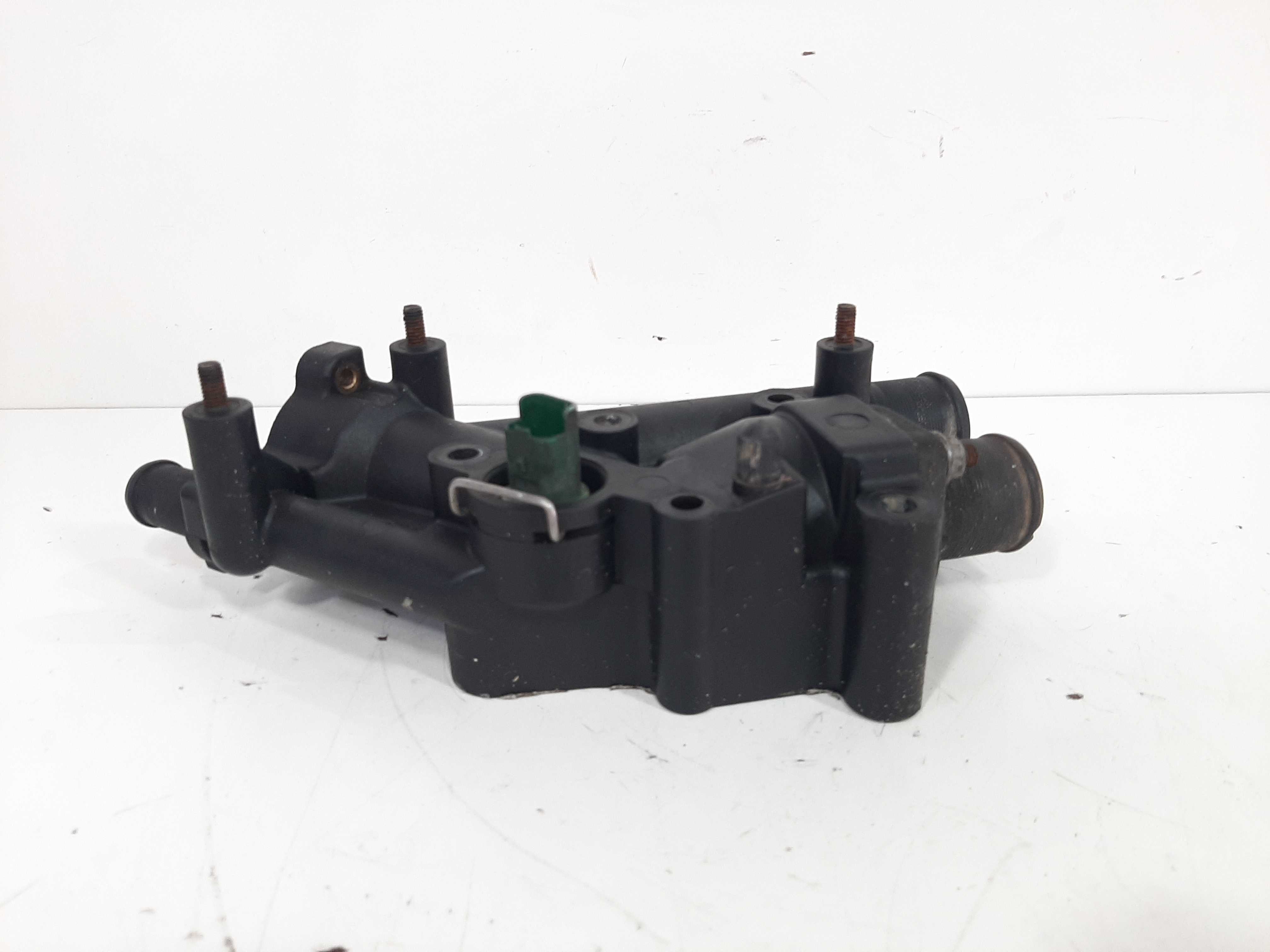 Carcaça Válvula Termostatica Citroen C4 Pallas Hatch Vtr 2.0 1
