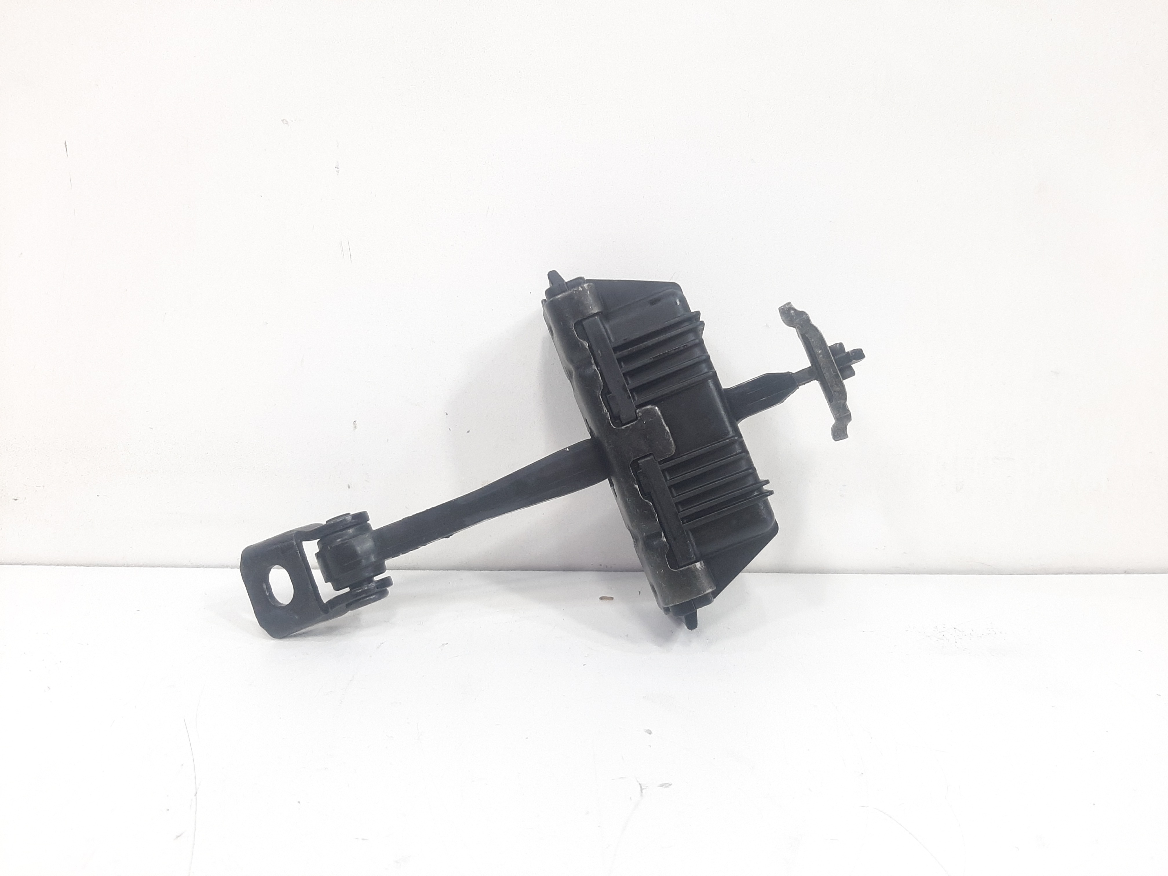 Limitador Porta Dianteira Direita Bmw 320i E90 2006 A 2012 7