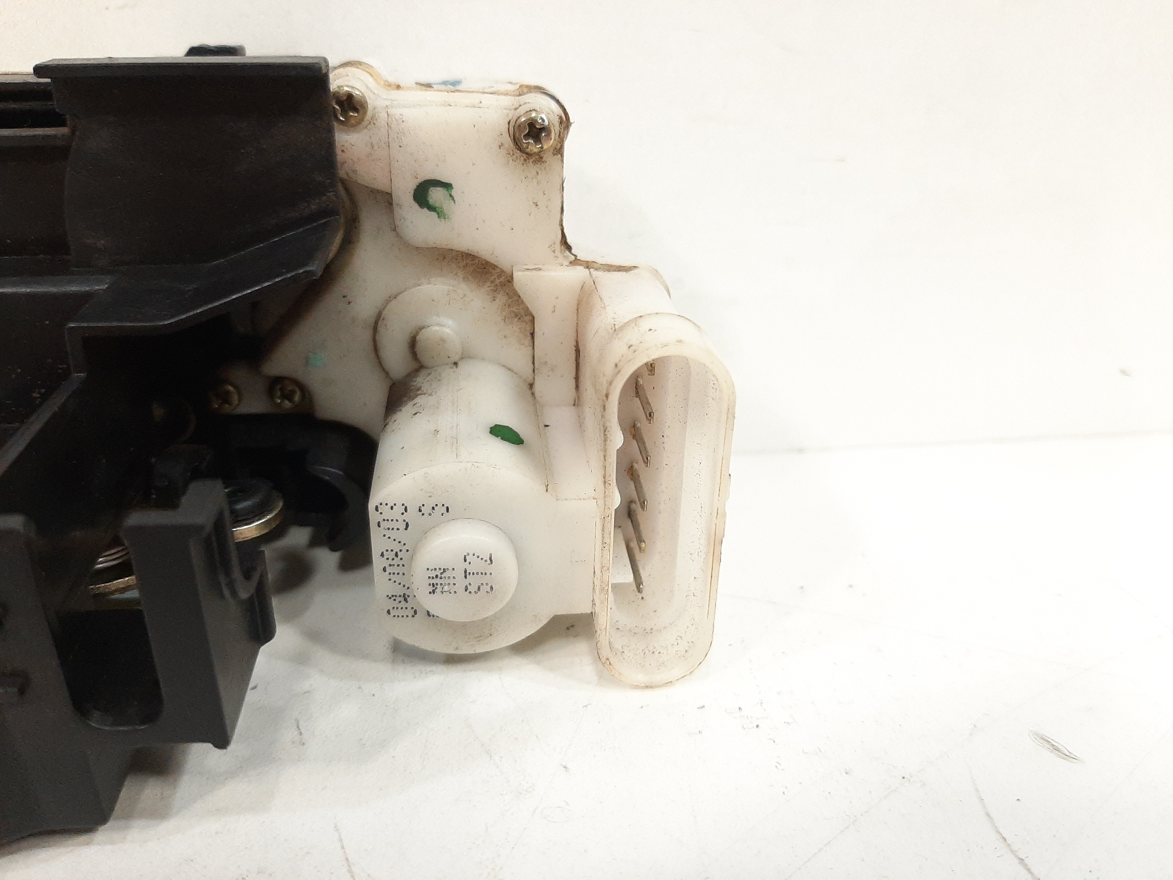Fechadura Porta Dianteira Esquerda Fiat Doblo 2002 A 2015 8