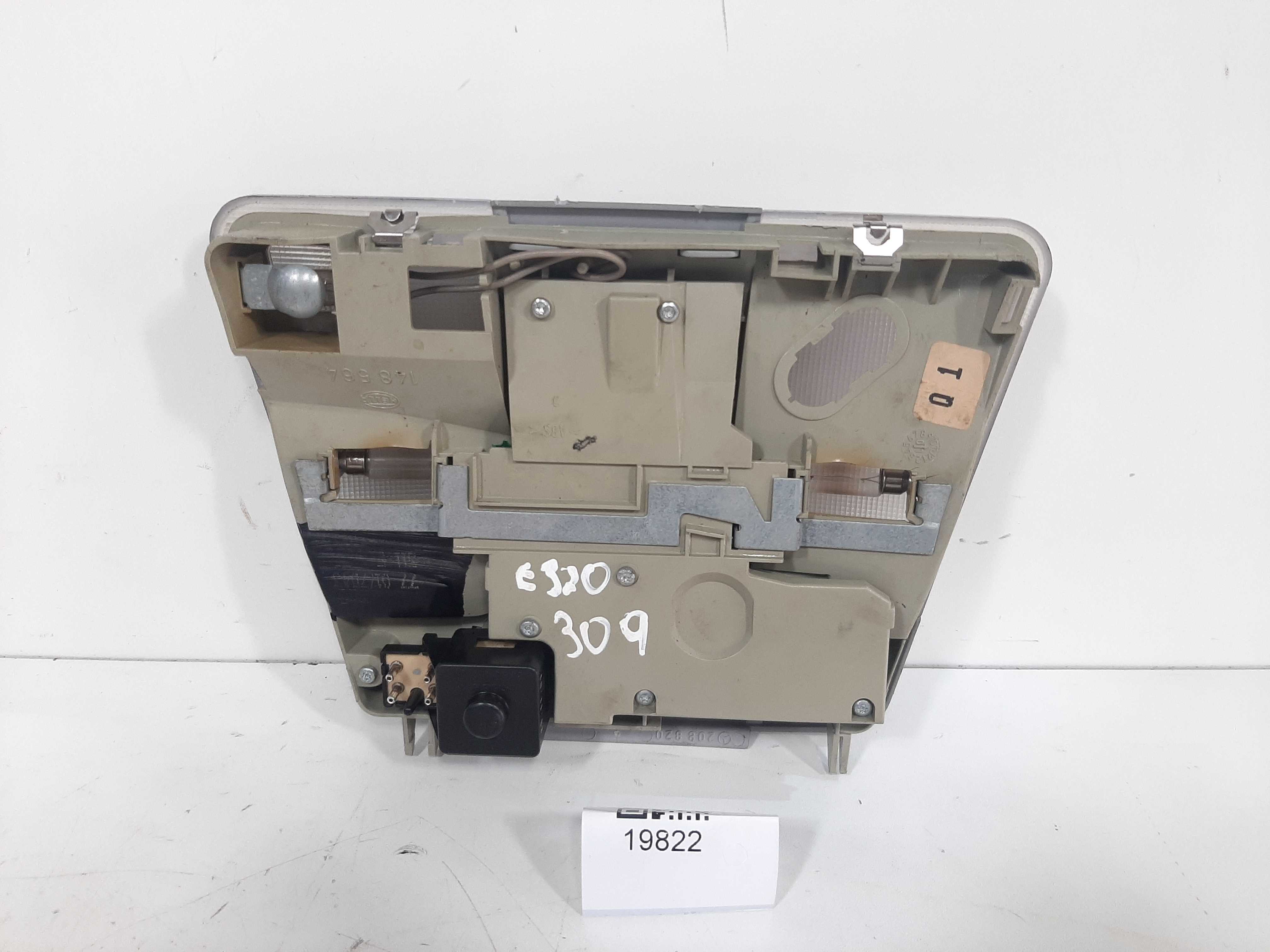Luz Cortesia Dianteiro Mercedes Benz E320 W210 1998 A 2002 1
