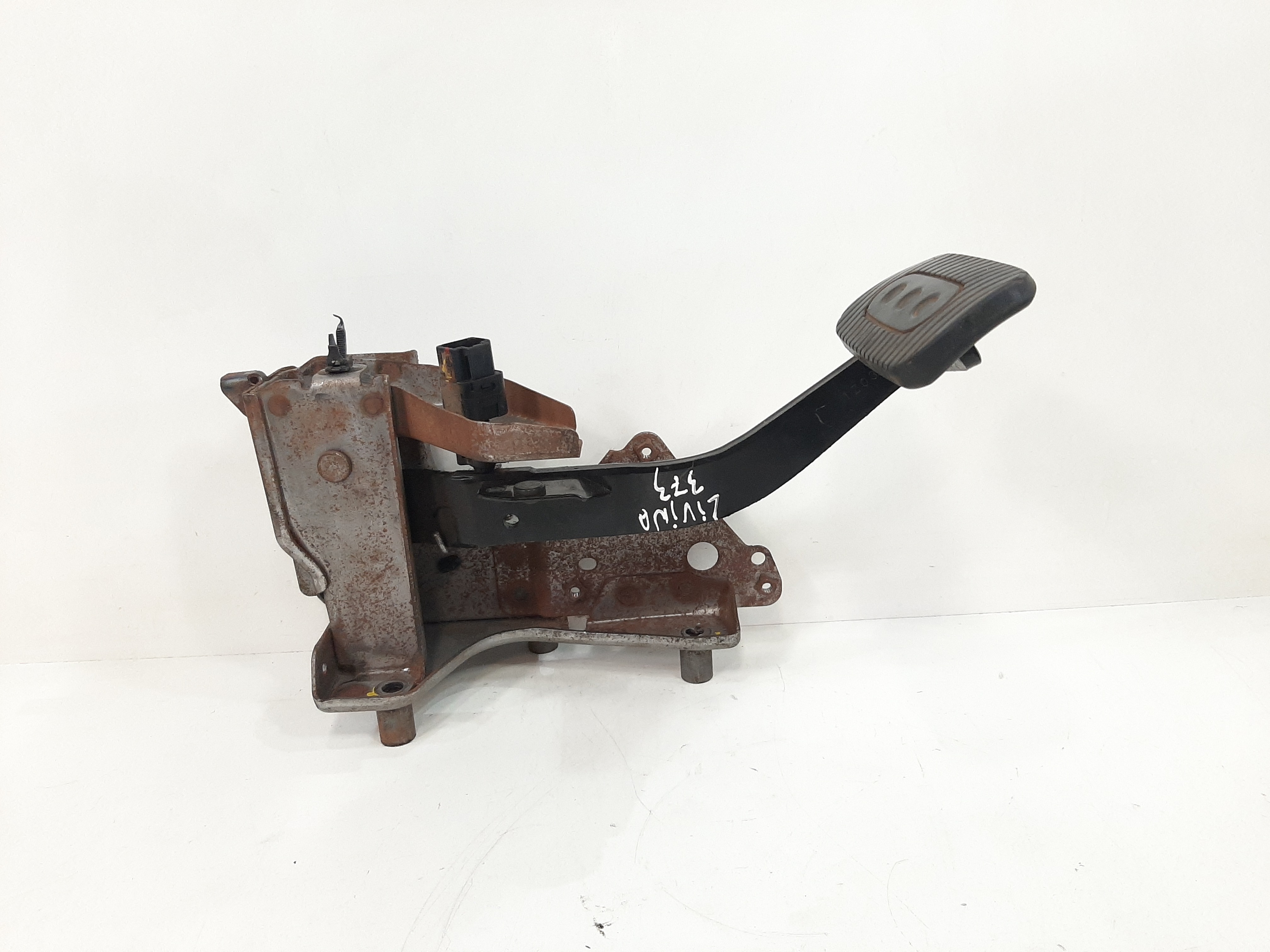 Pedal Freio C/ Base Nissan Livina Tiida 1.8 Aut. 2010 A 2014 4