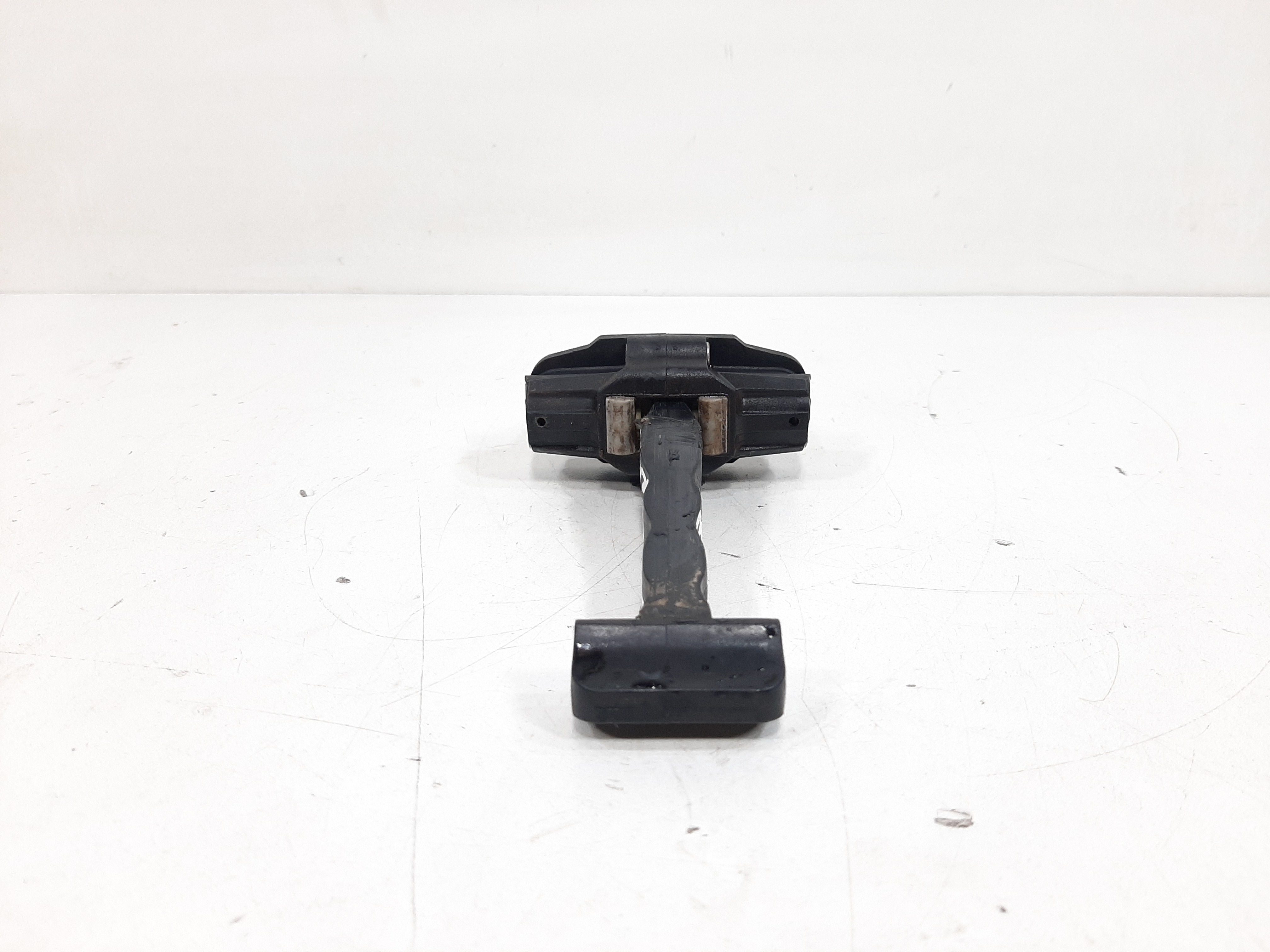 Limitador Porta Traseira Esquerda Ford Focus 2014 A 2018 5