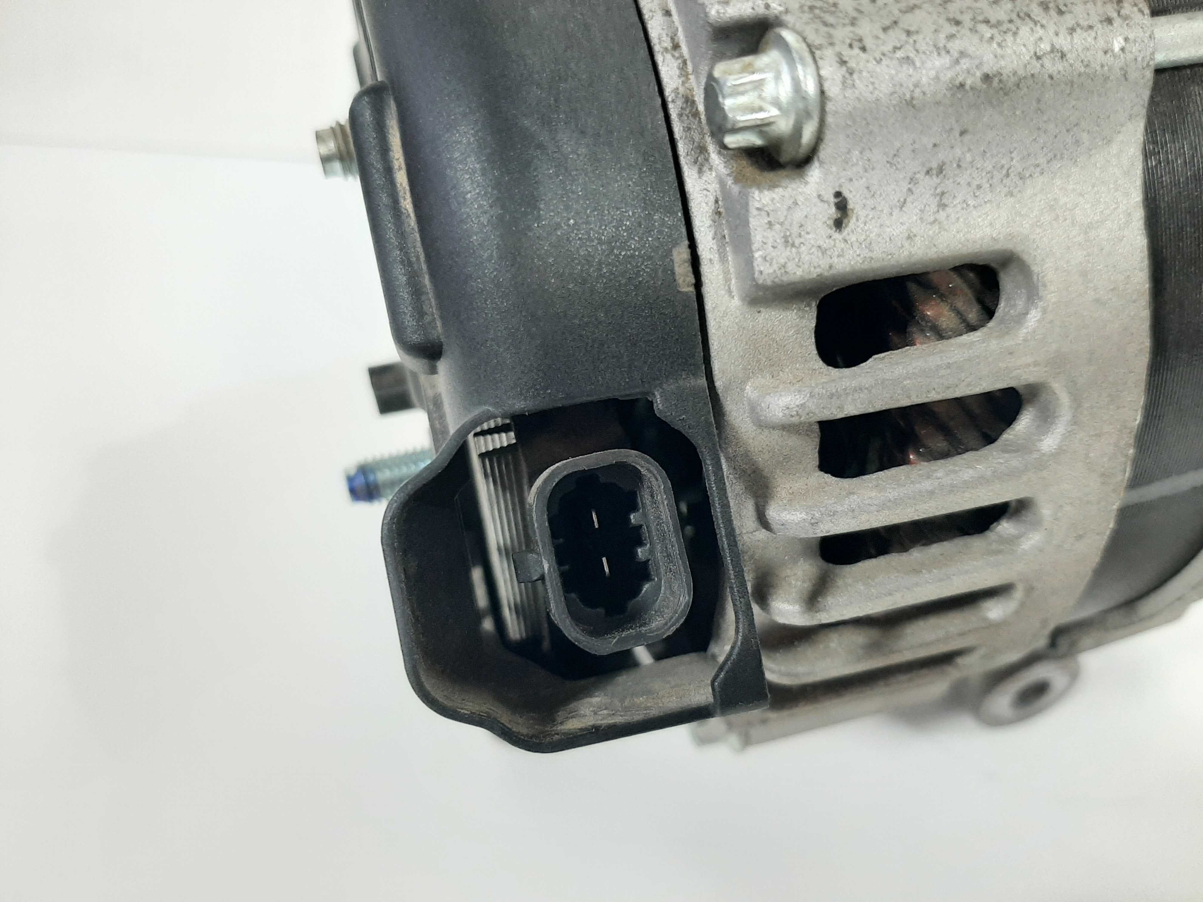 Alternador GM Tracker Cruze 1.4 Turbo 14V 130A 2017 a 2020 4