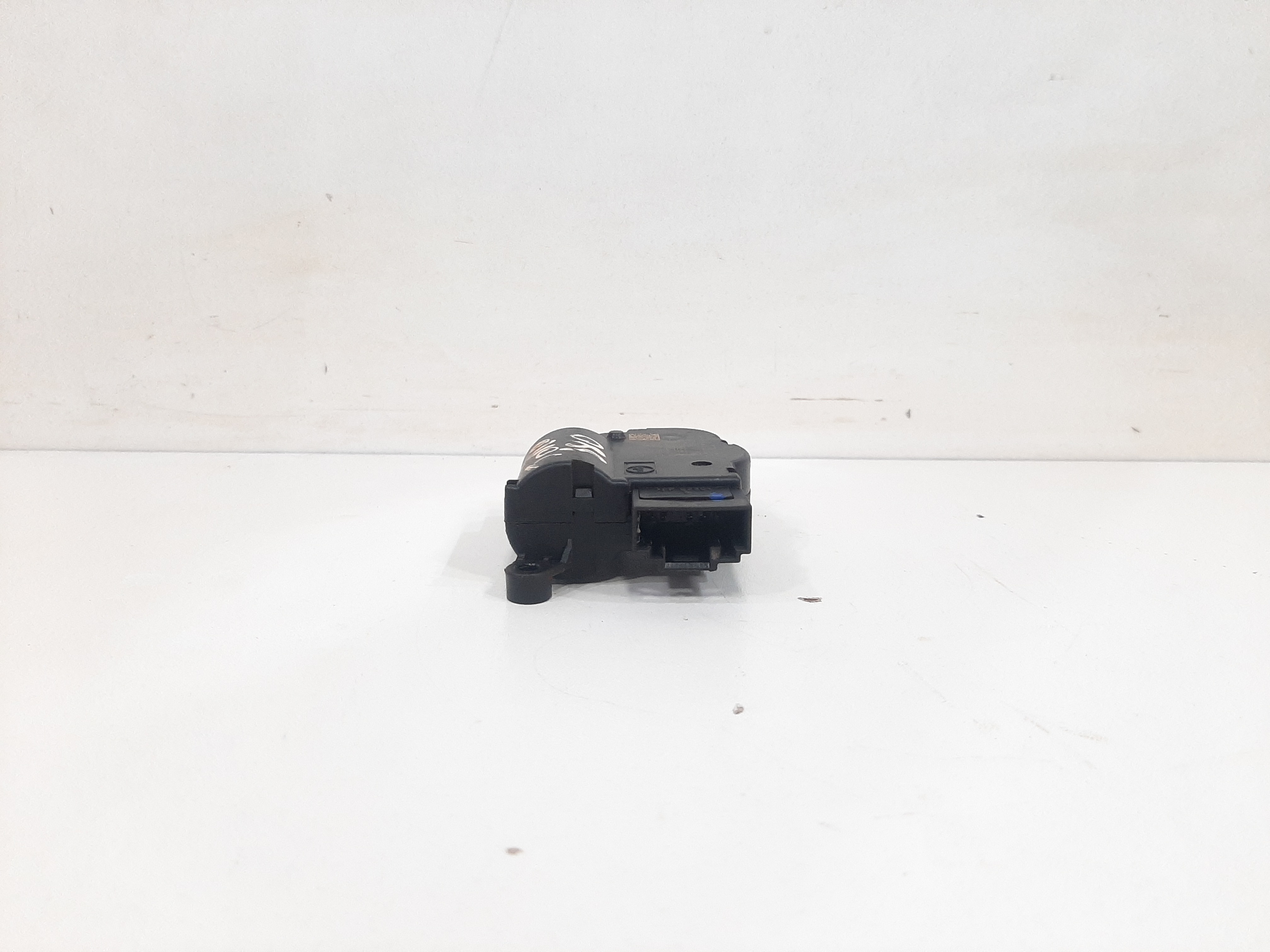 Atuador Caixa Evaporadora Fiat Toro 2016 17 A 2023 51592800 9