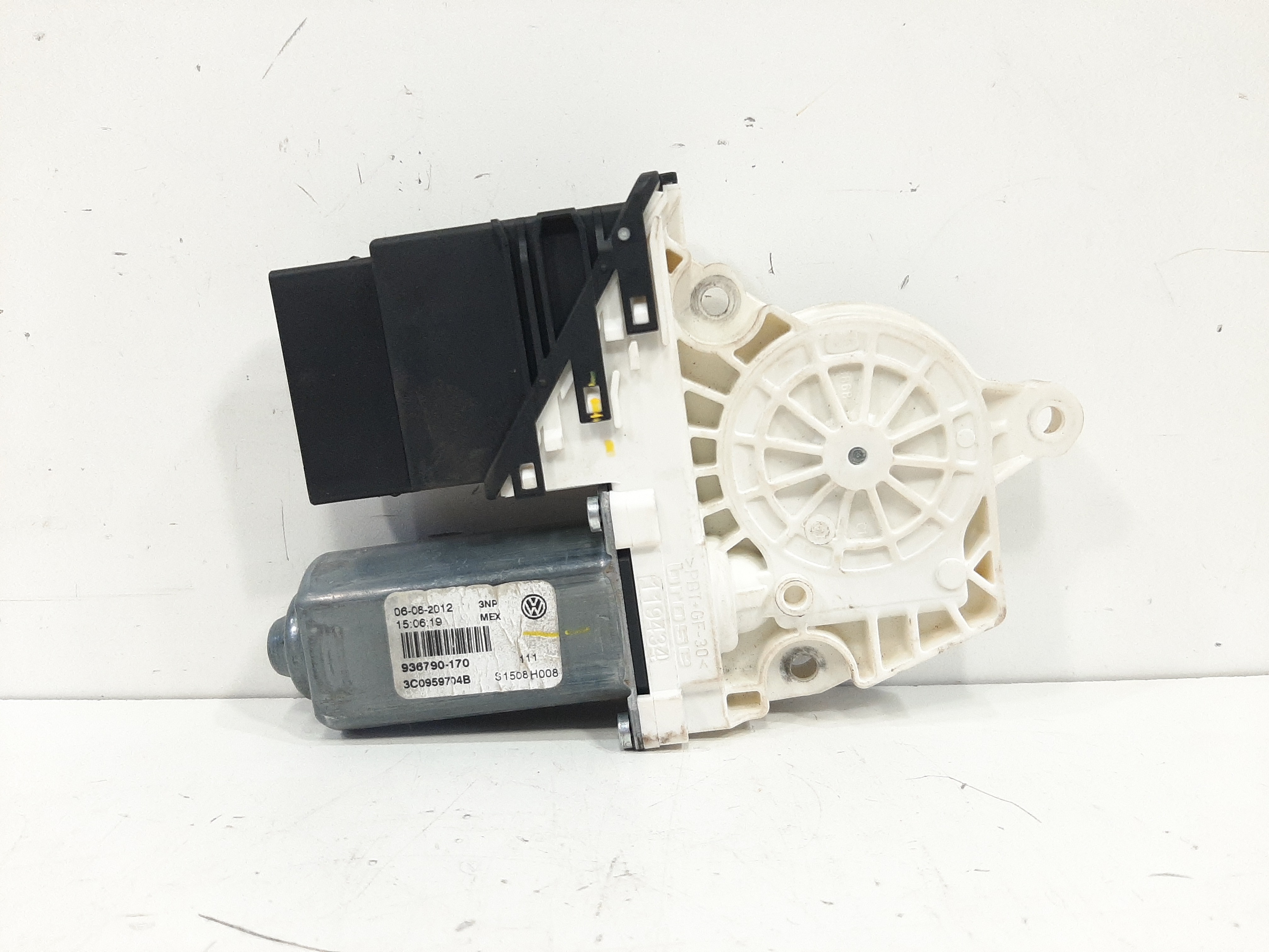 Motor Maquina Vidro Traseira Direita Vw Jetta 2.0 2011 A 17 7