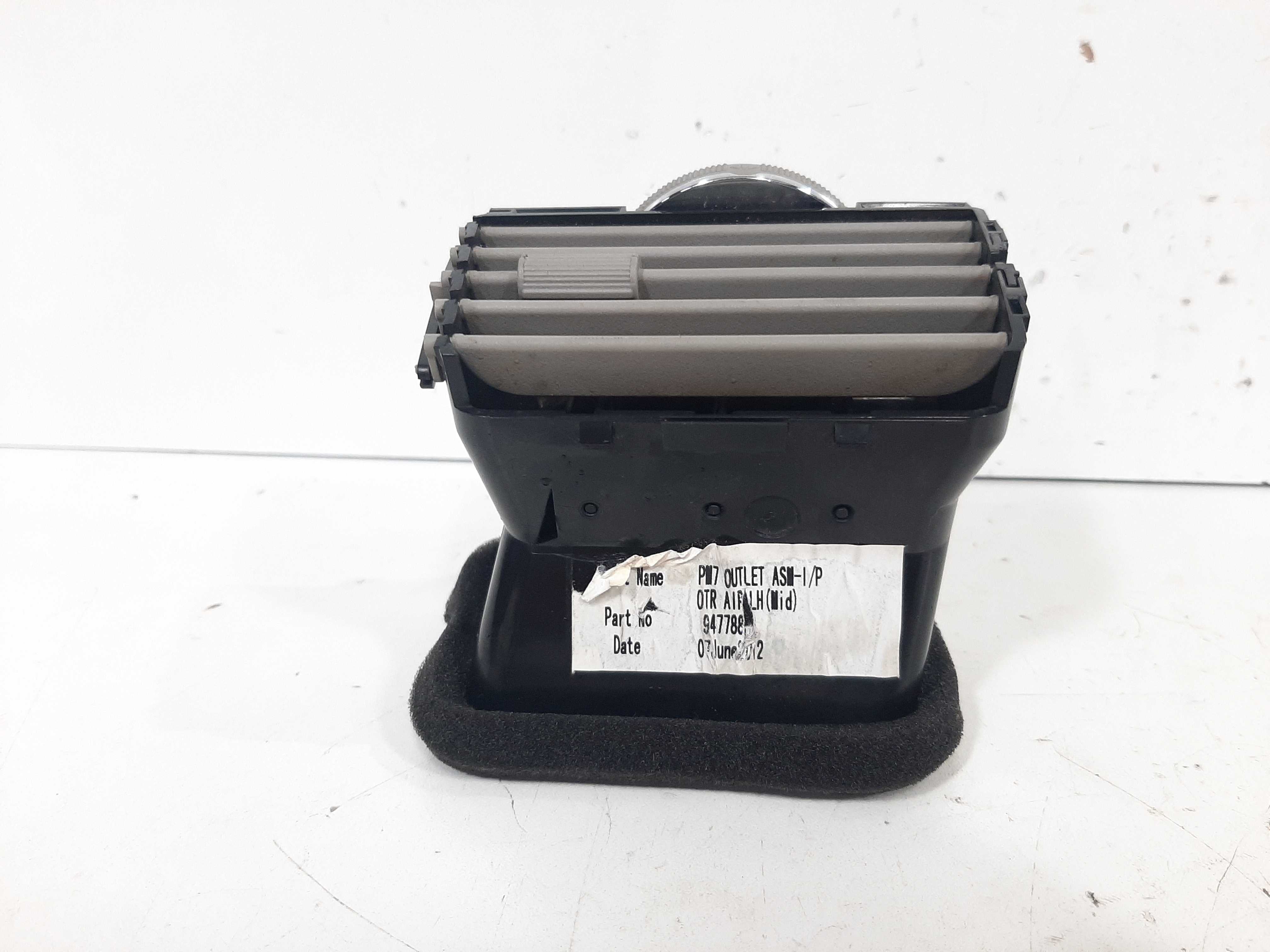 Difusor Ar Dianteiro Esquerdo Gm Spin 2012 2013 2014 A 2017 5