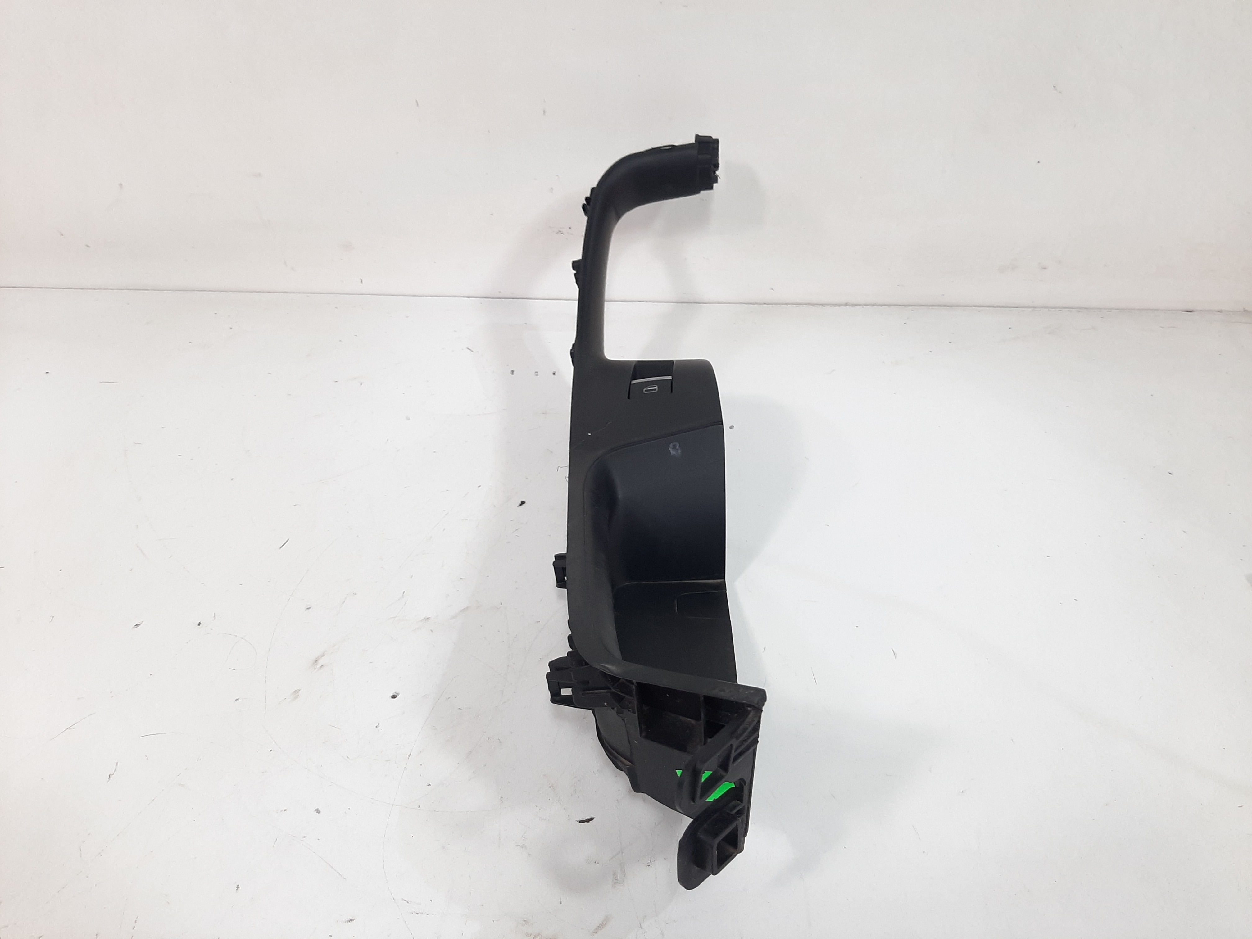 Comando Vidro Elétrico Dianteiro Direito Tiggo 08 19 A 2022 1