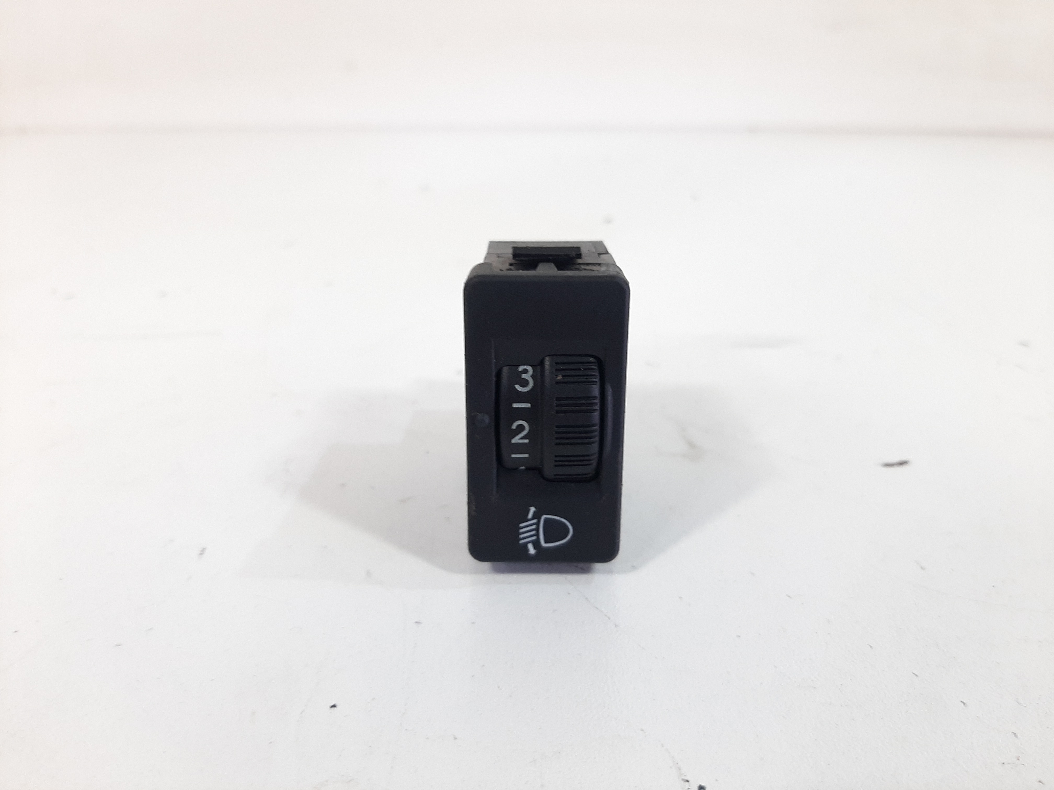 Botão Comando Regulagem Farol C4 Hatch Pallas 2007 A 2013 4