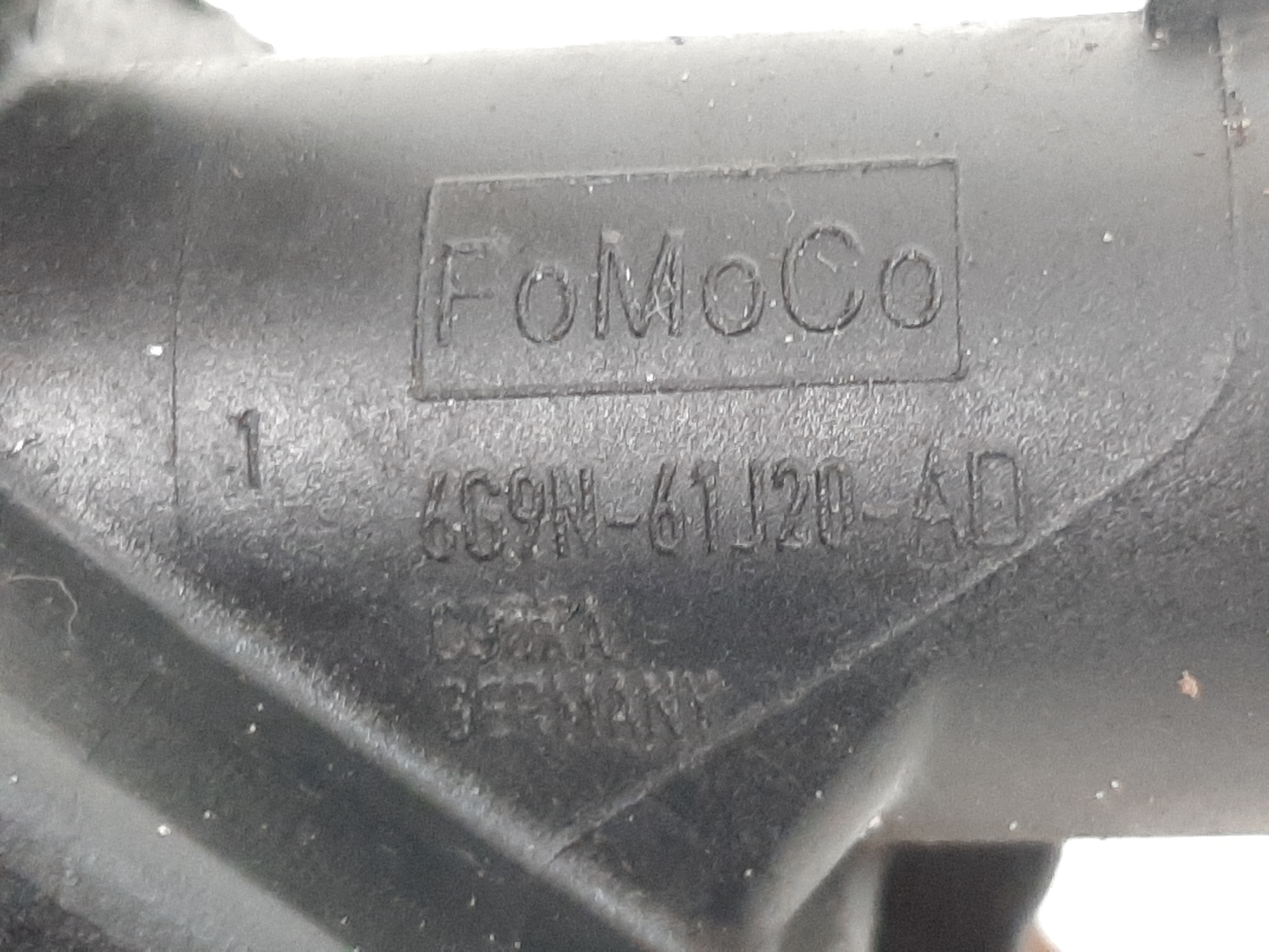 Carcaça Válvula Termostática Freelander 2 07 A 12 Volvo Xc60 4