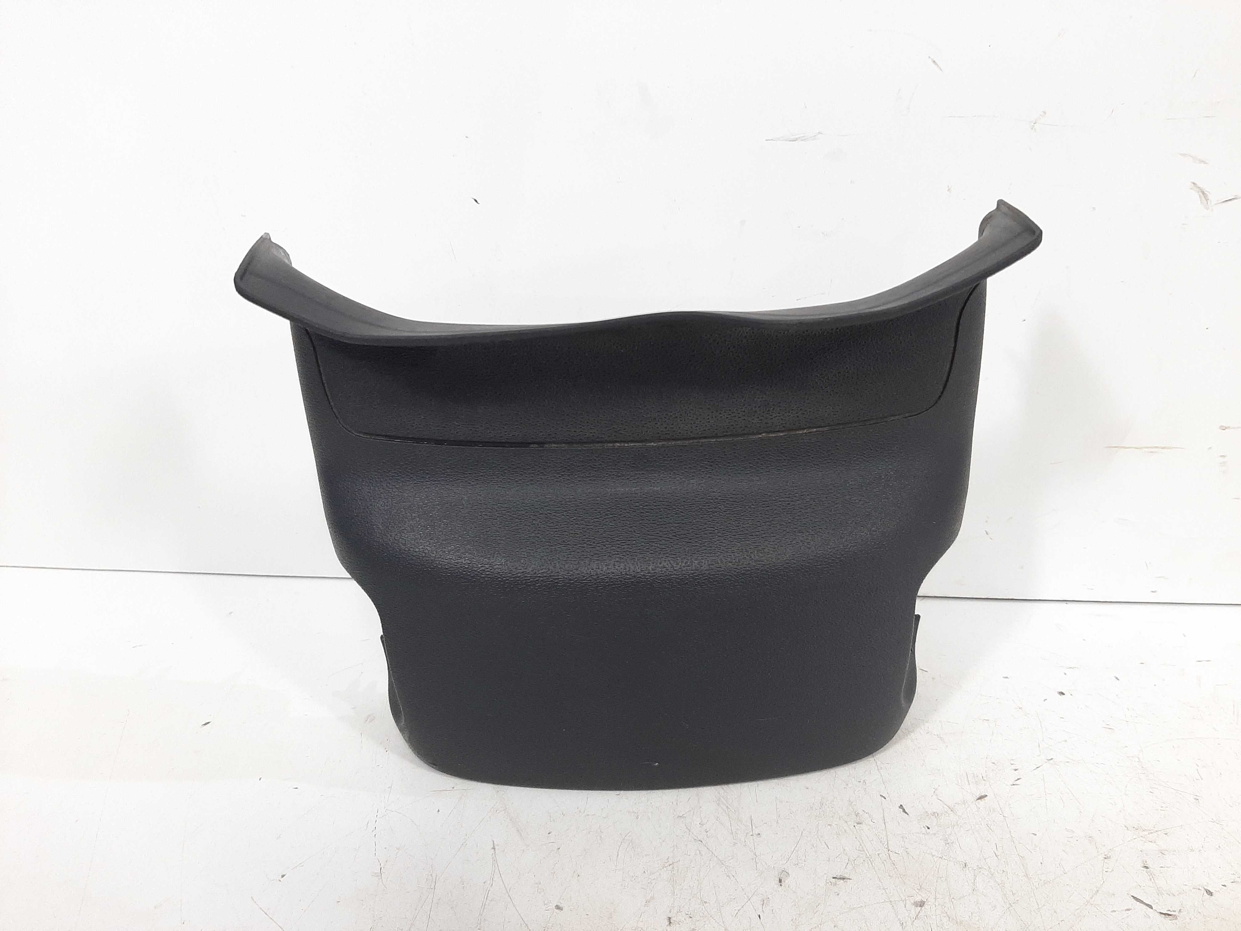 Moldura Superior Coluna Direção Hyundai I30 2009 A 2012 3