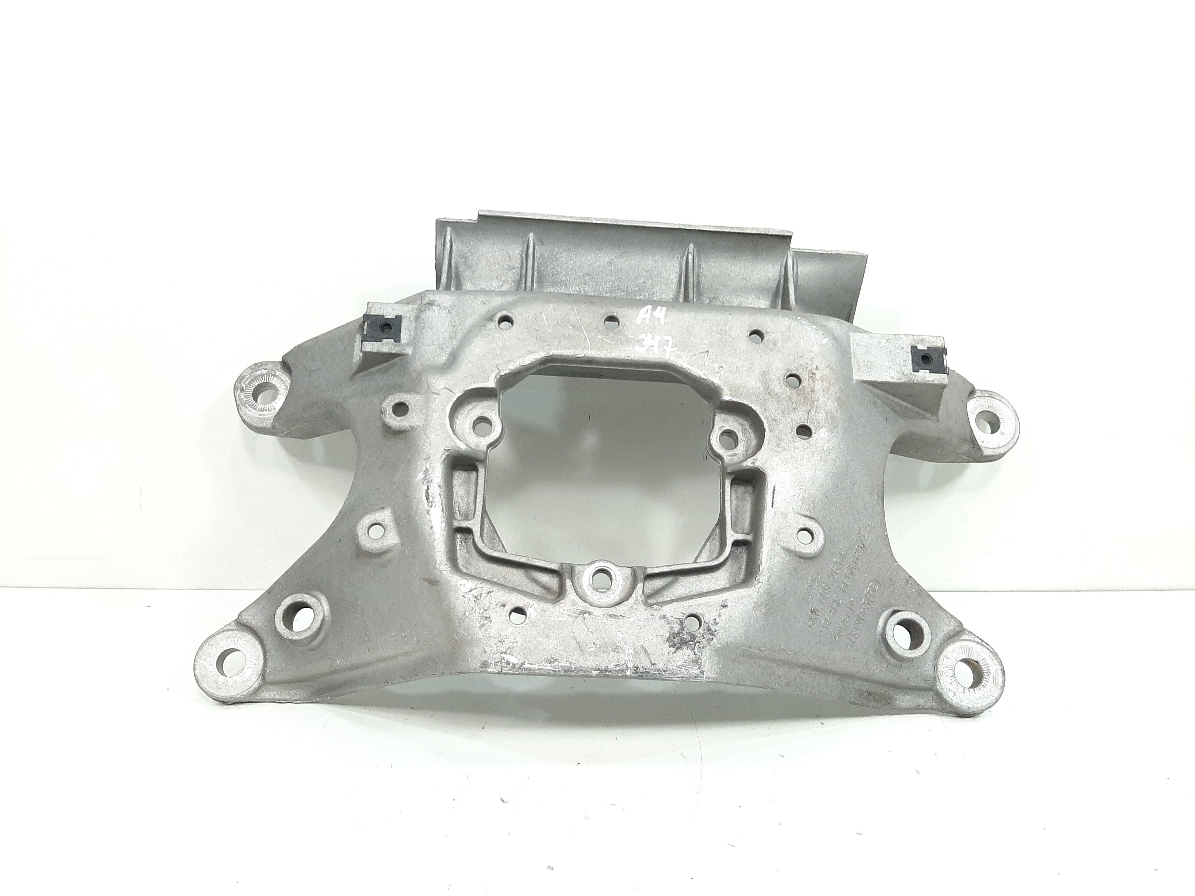 Suporte Inferior Caixa Câmbio Audi A4 A5 Q5 1.8 2.0 Tfsi 6
