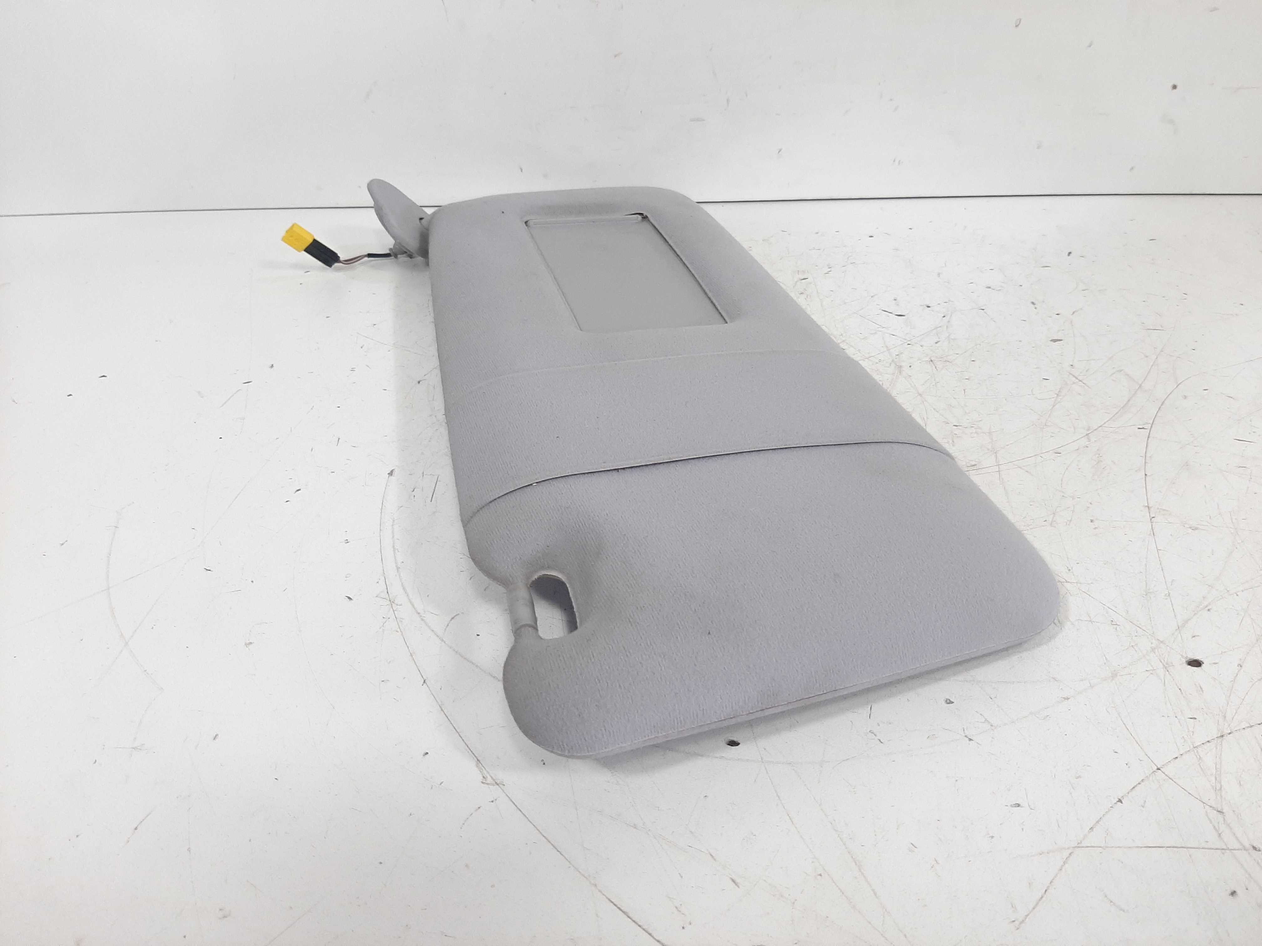 Quebra Sol Dianteiro Direito Bmw 540i Serie 5 E39 96 97 A 04 5