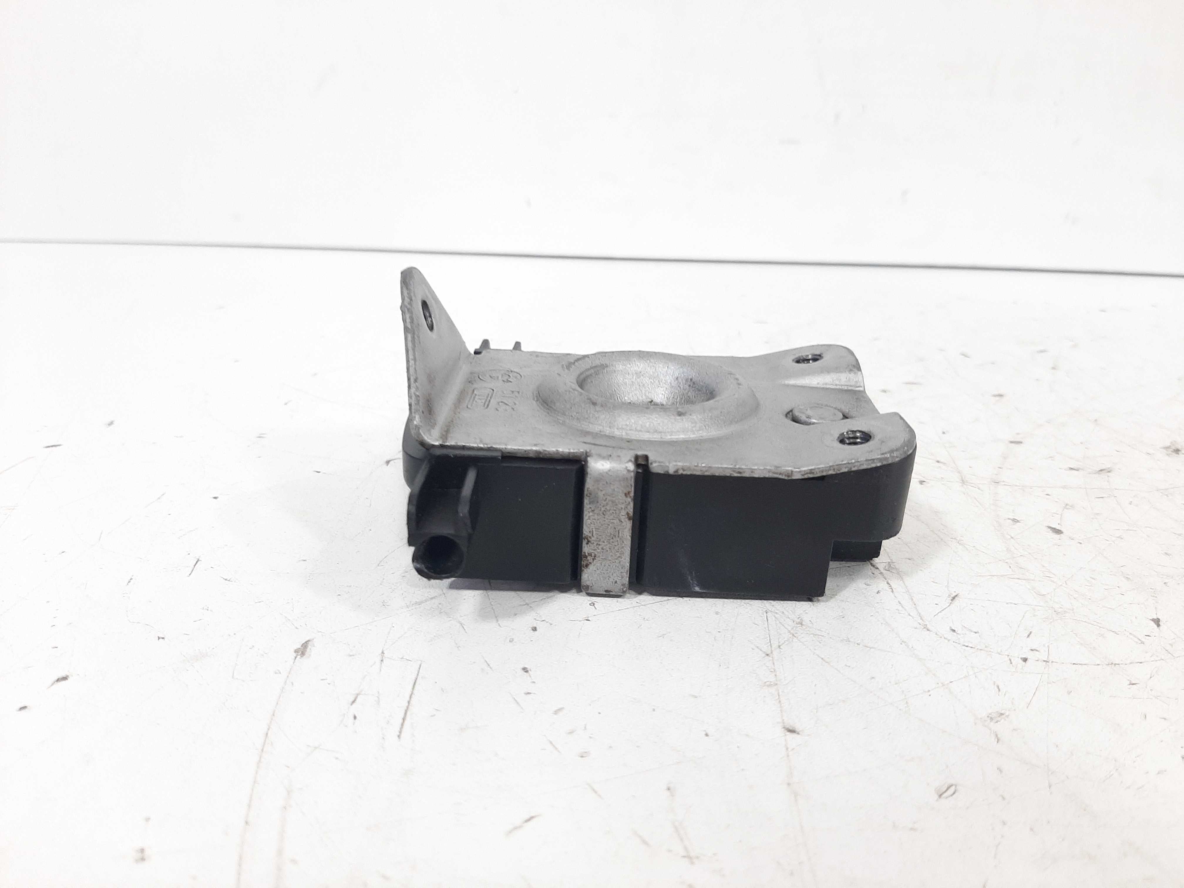 Fechadura Capo Dianteiro Bmw 540i 96 97 A 2002 2003 2004 2