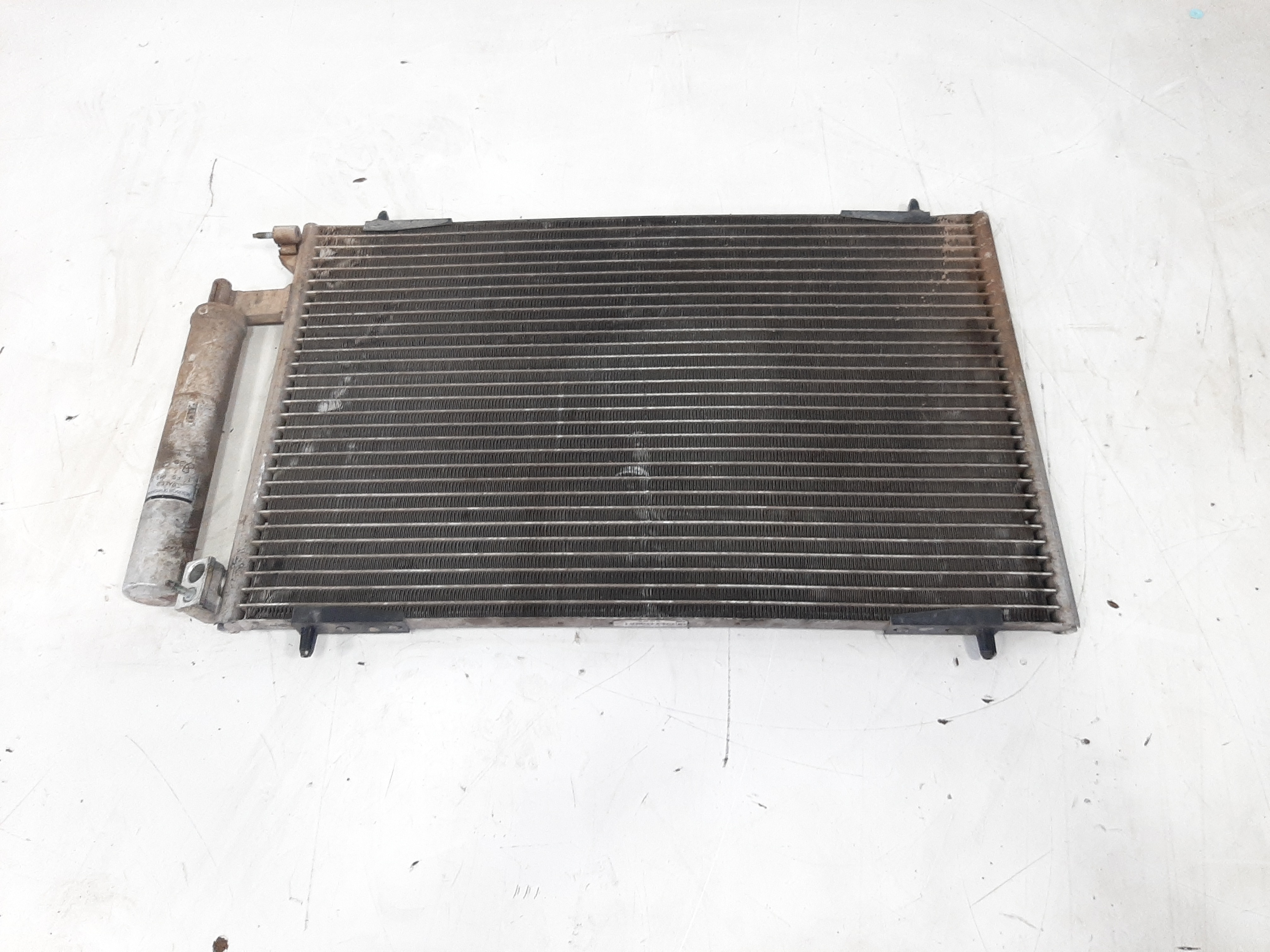 Condensador Ar Condicionado Peugeot 207 1.4 2006 2007 A 2012 7