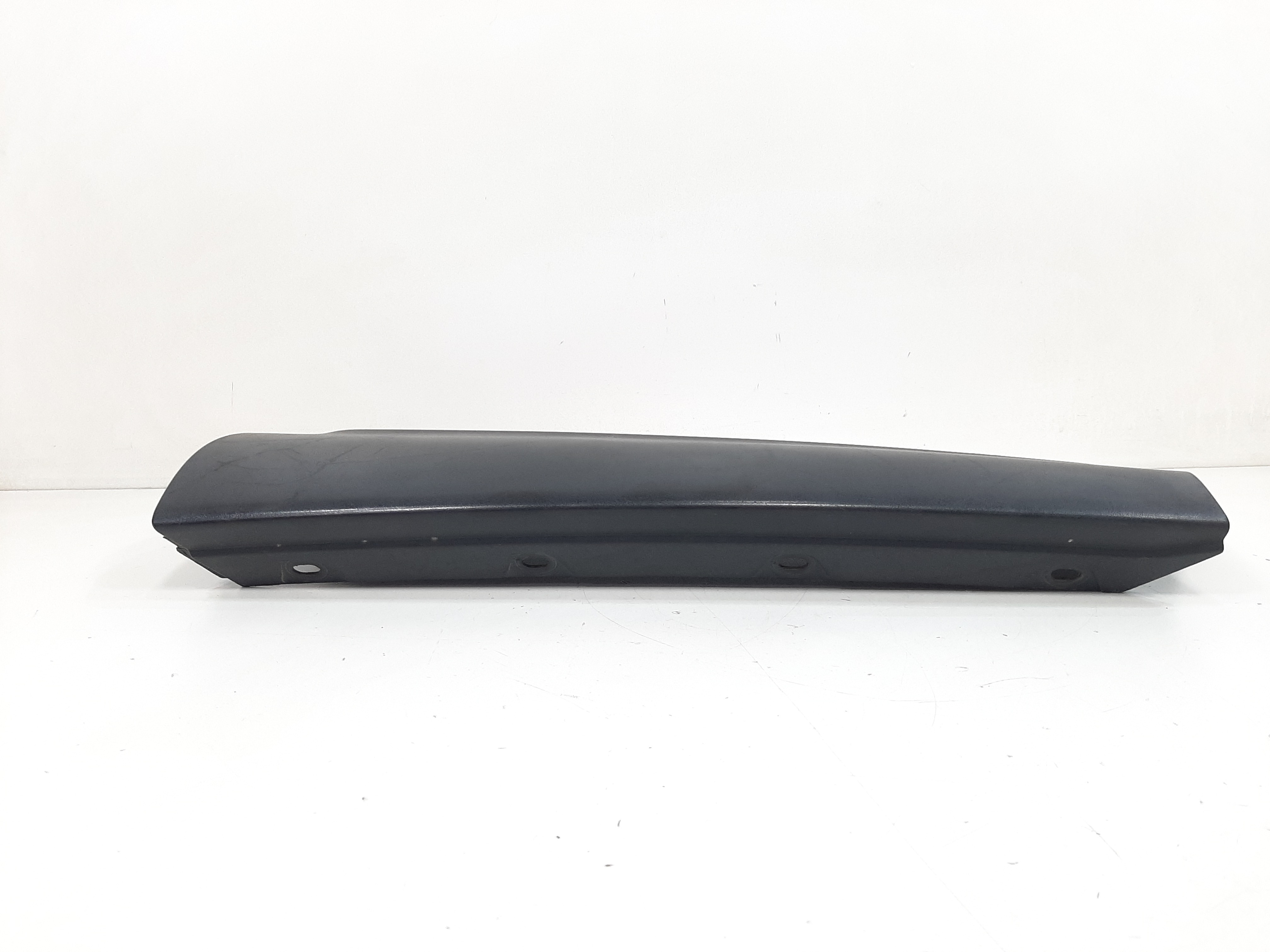 Moldura Coluna Traseira Esquerda Freelander 2 2007 A 2012 3