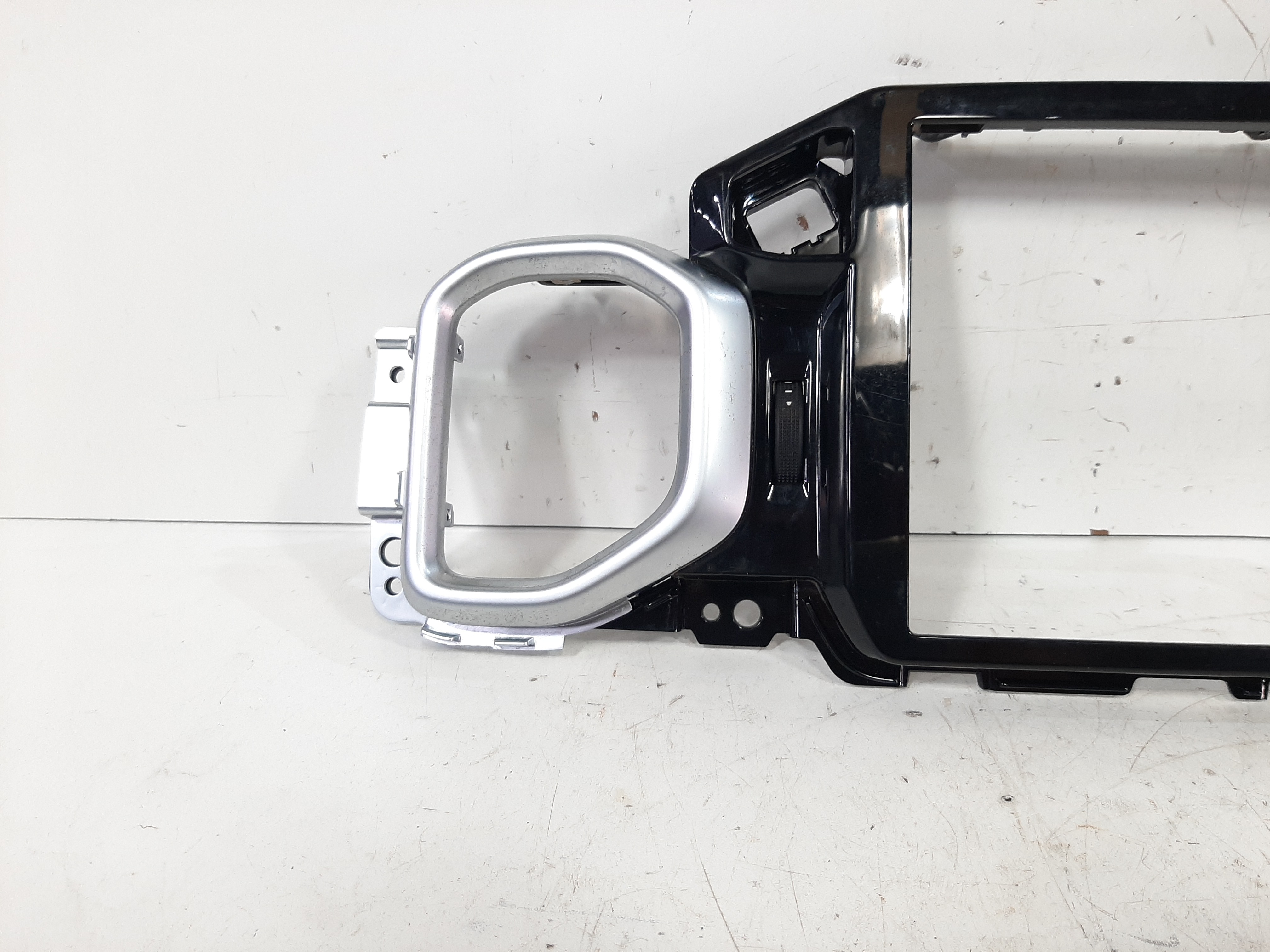 Moldura Multimidia Chery Tiggo 5x 1.5t 16v 2019 2020 2021 7