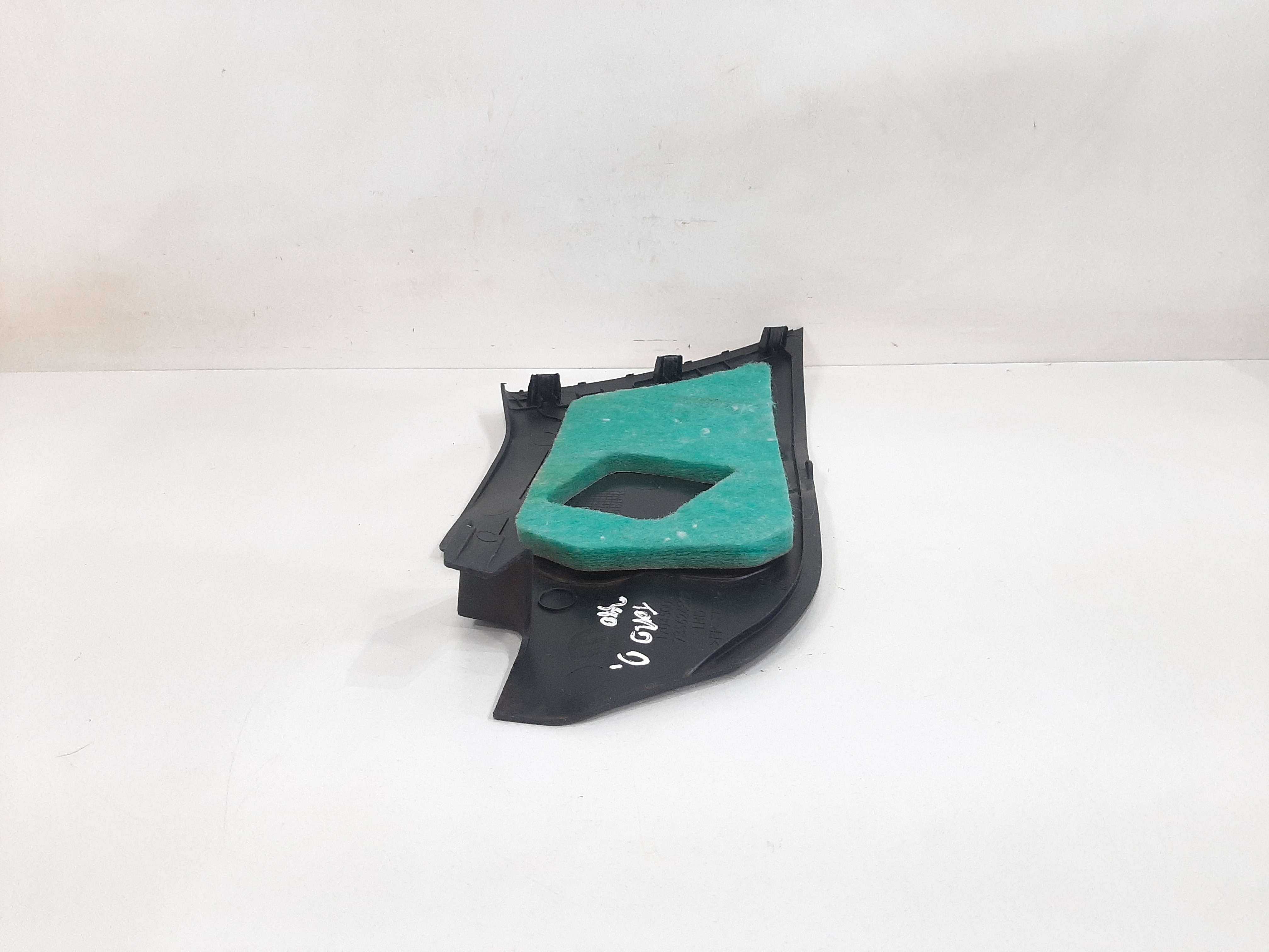 Moldura Console Central Lado Direito Fiat Toro 2016 A 2020 6