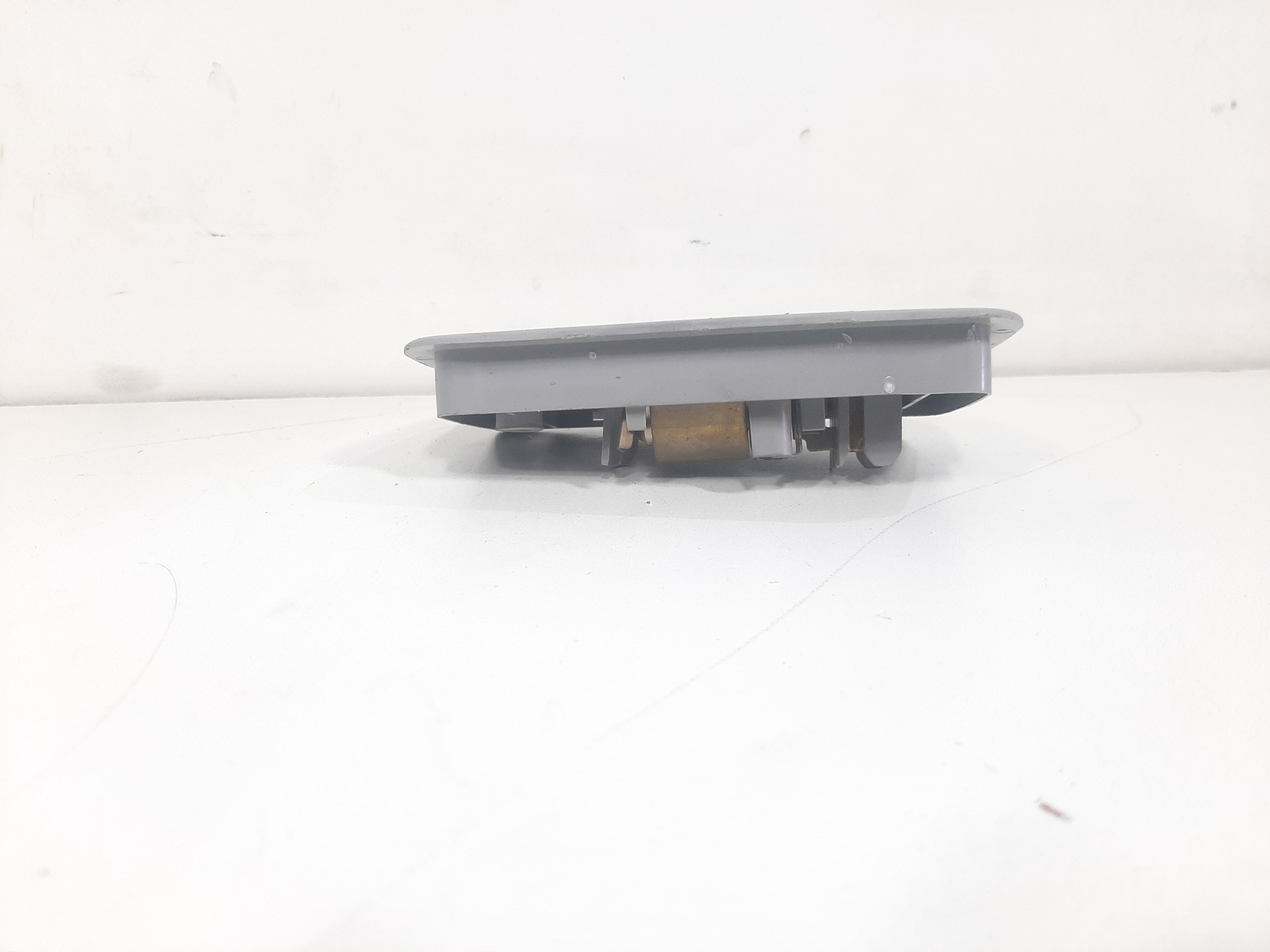 Luz Teto Cortesia Mitsubishi Pajero Tr4 2003 2004 2005 2