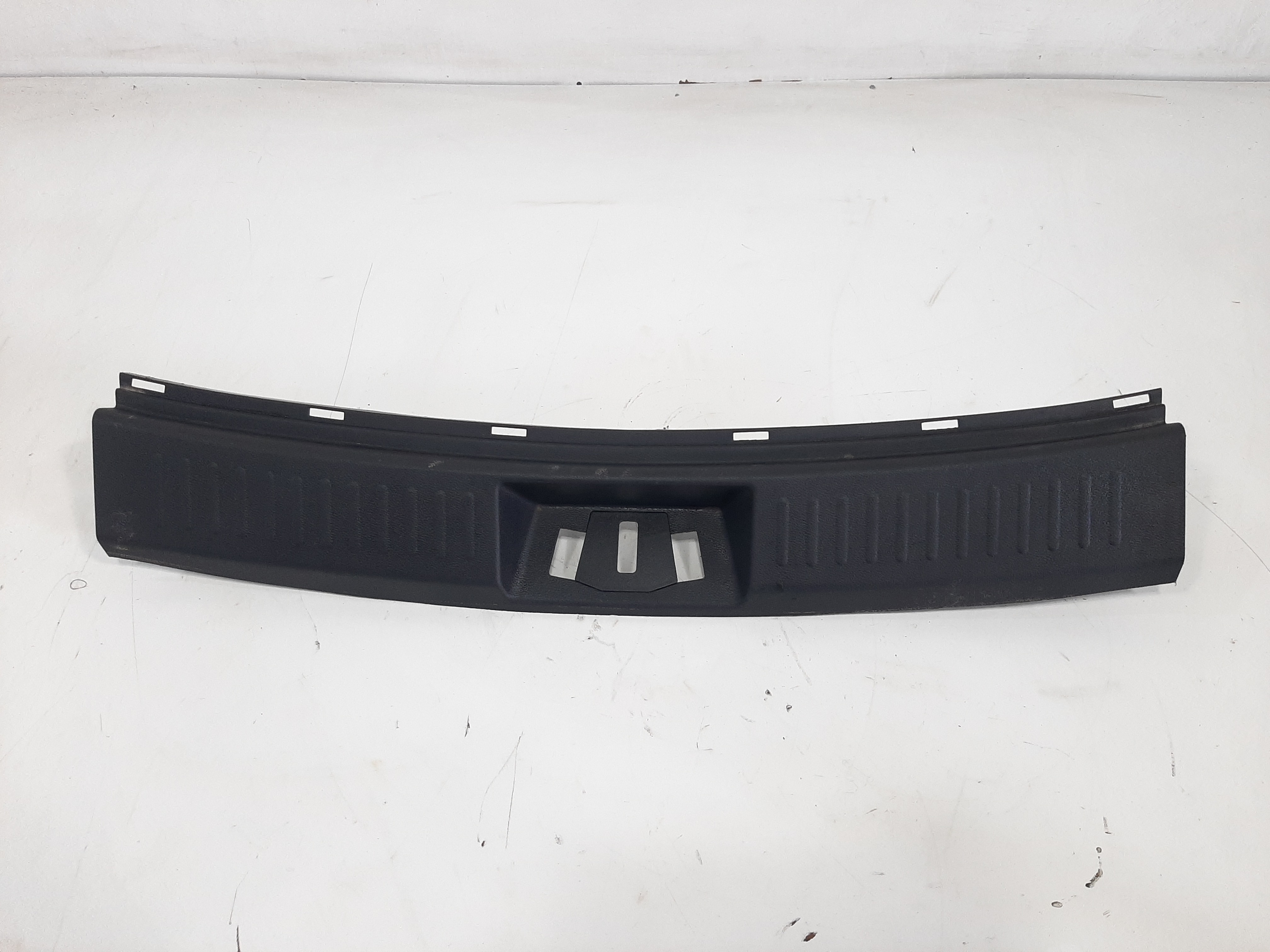 Soleira Porta Malas Chery Tiggo 8 2019 2020 2021 2022 1
