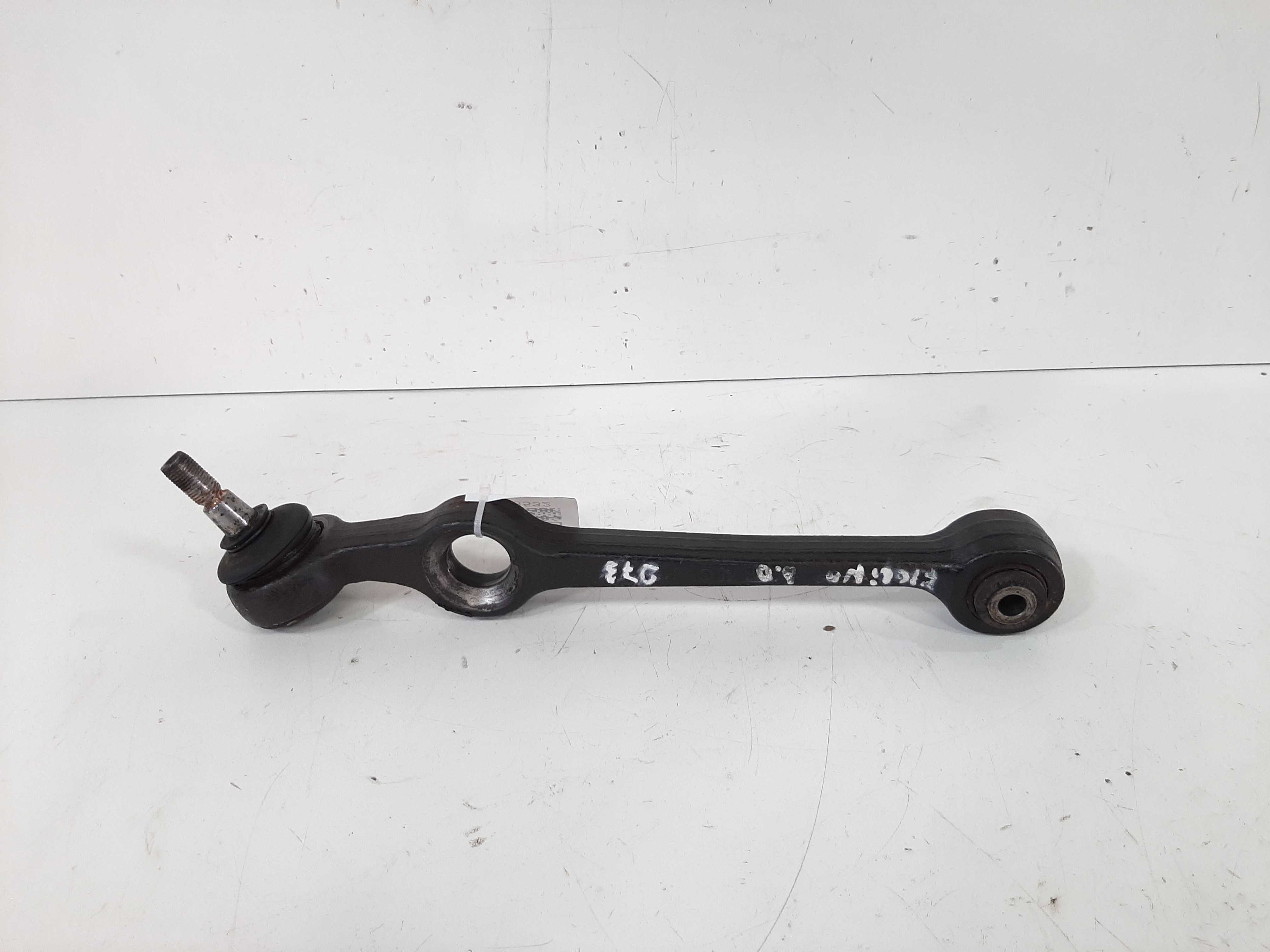 Braço Oscilante Dianteiro Direito Fiorino Uno 1995 A 1999 1