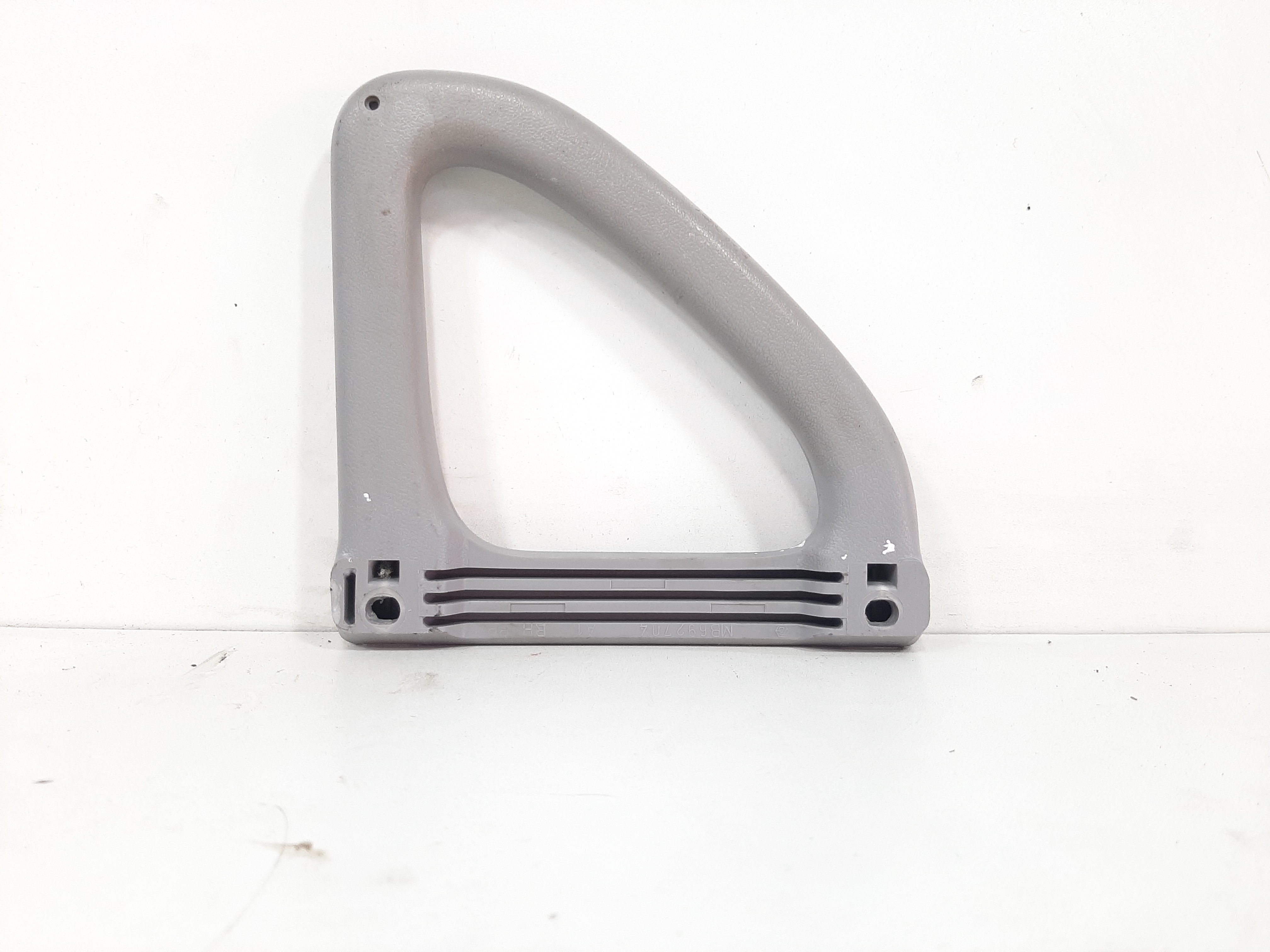 Alça Teto Dianteiro Direito Mitsubishi Pajero Tr4 2004 2005 4