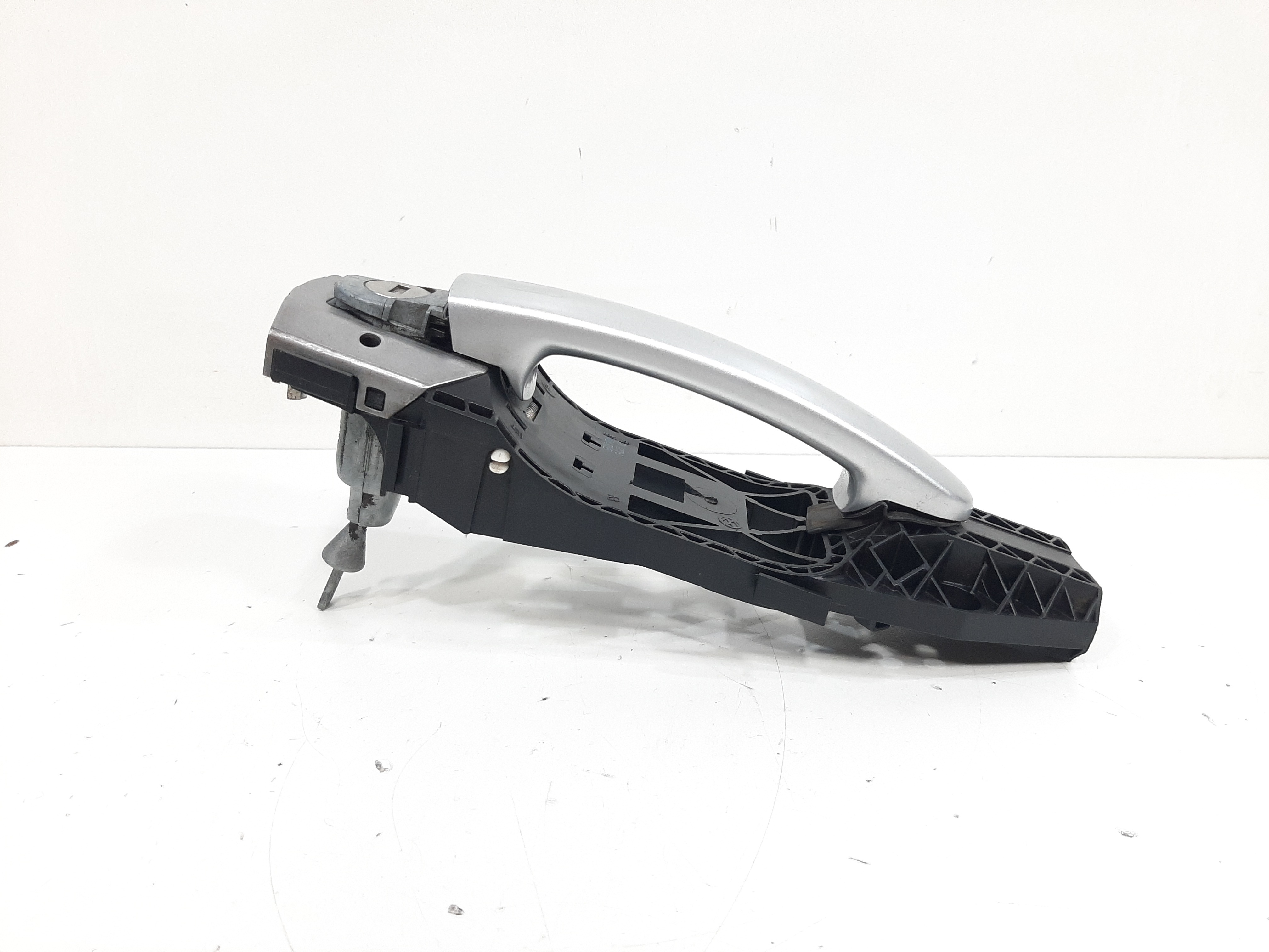 Maçaneta Externa Dianteira Esquerda Vw Tiguan 2012 A 2017 6