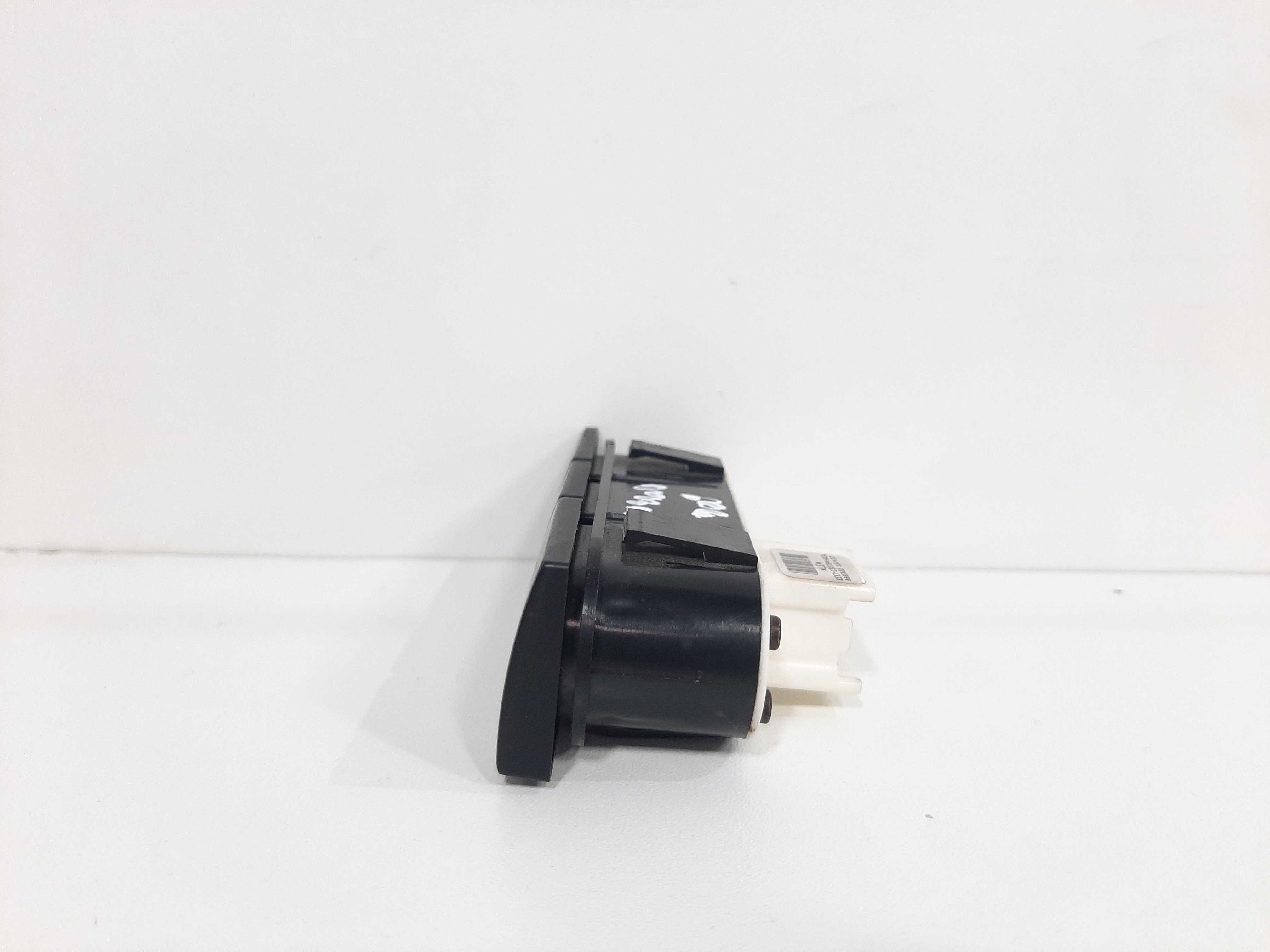 Botão Pisca Alerta Ford Fusion 2006 2007 2008 2009 A 2011 2