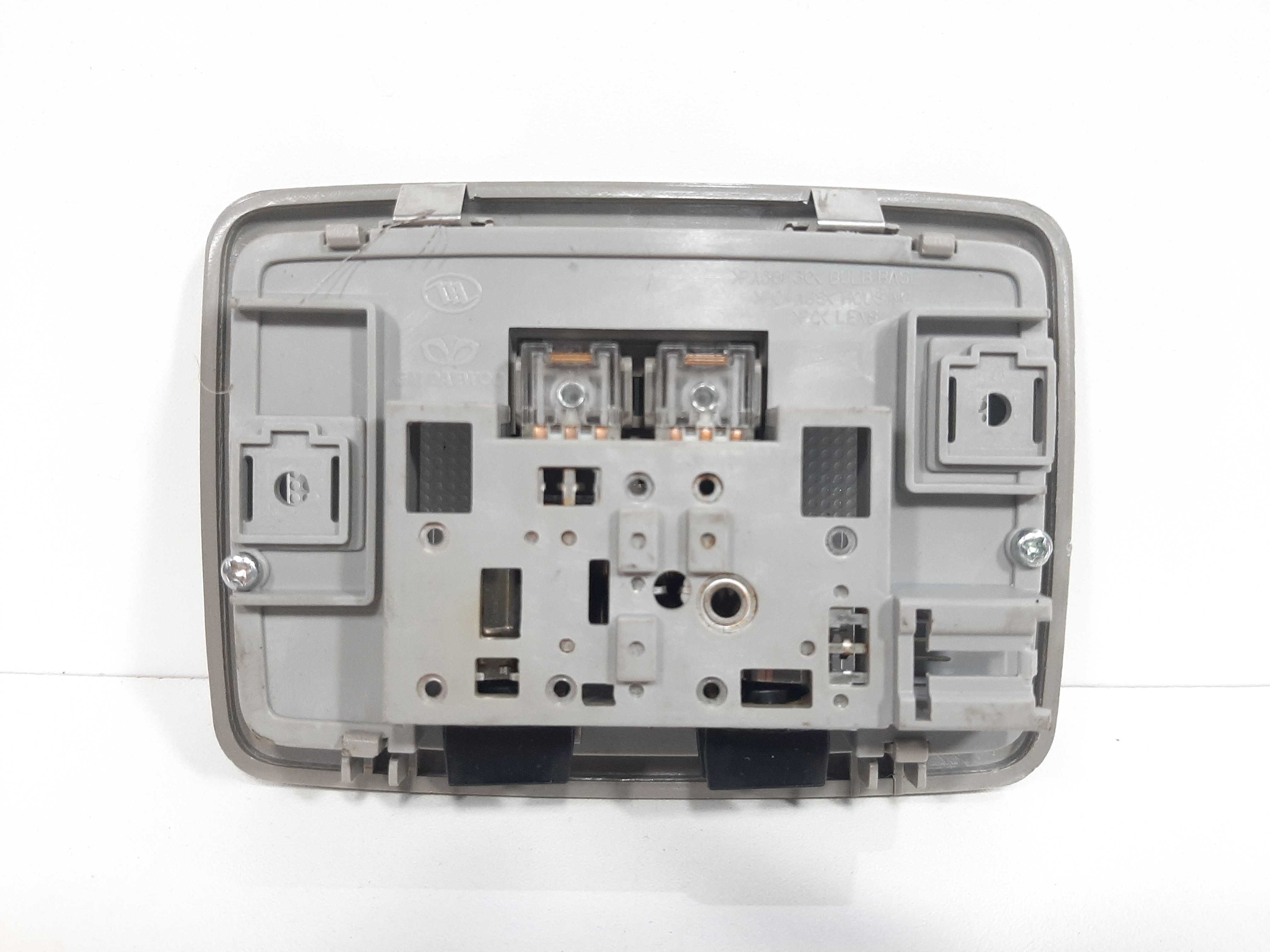 Luz Cortesia Gm Chevrolet Captiva Sport 2008 2009 A 2016 3