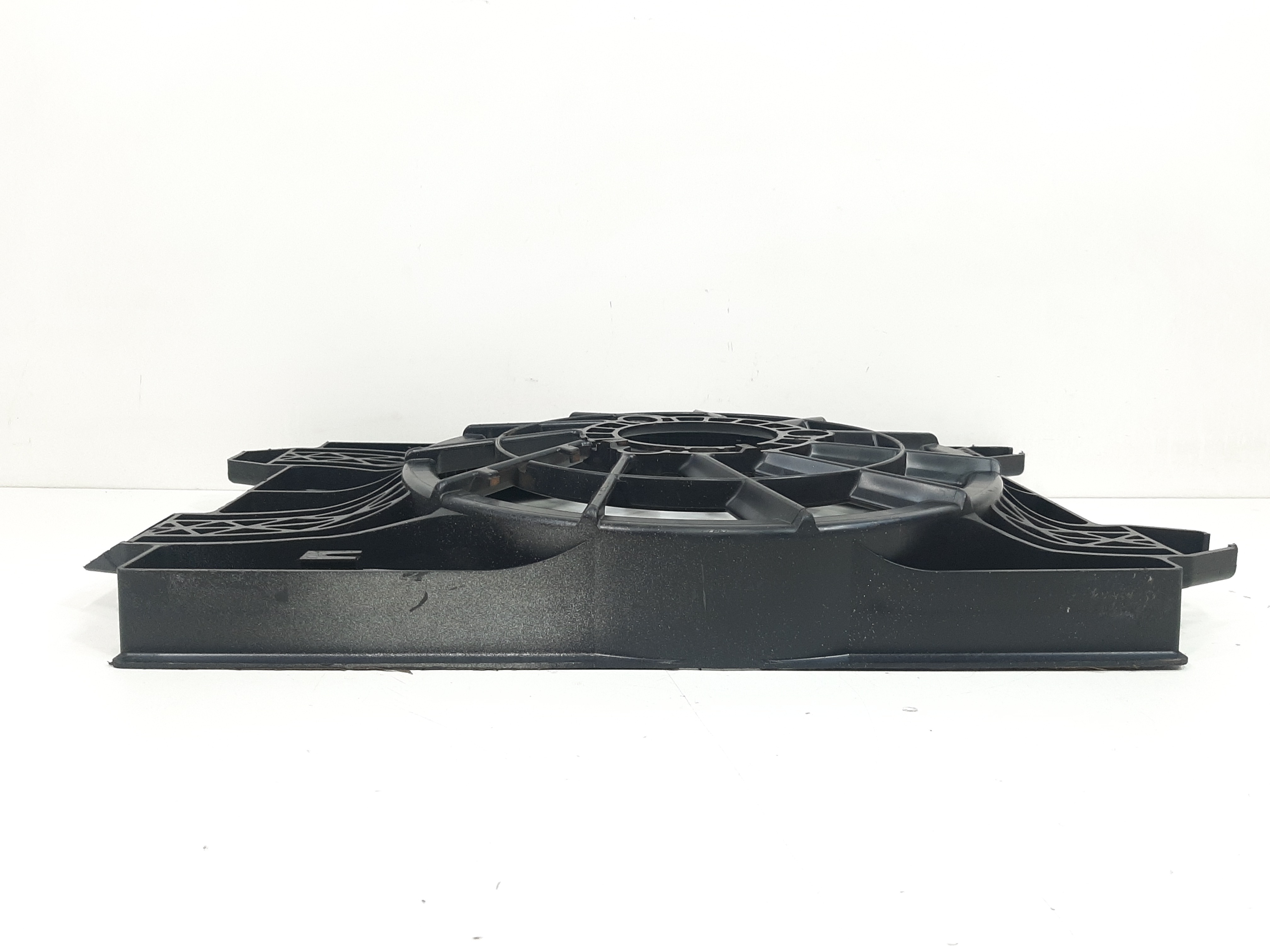 Defletor Ventoinha Mitsubishi Pajero Tr4 2.0 2003 2004 2005 7