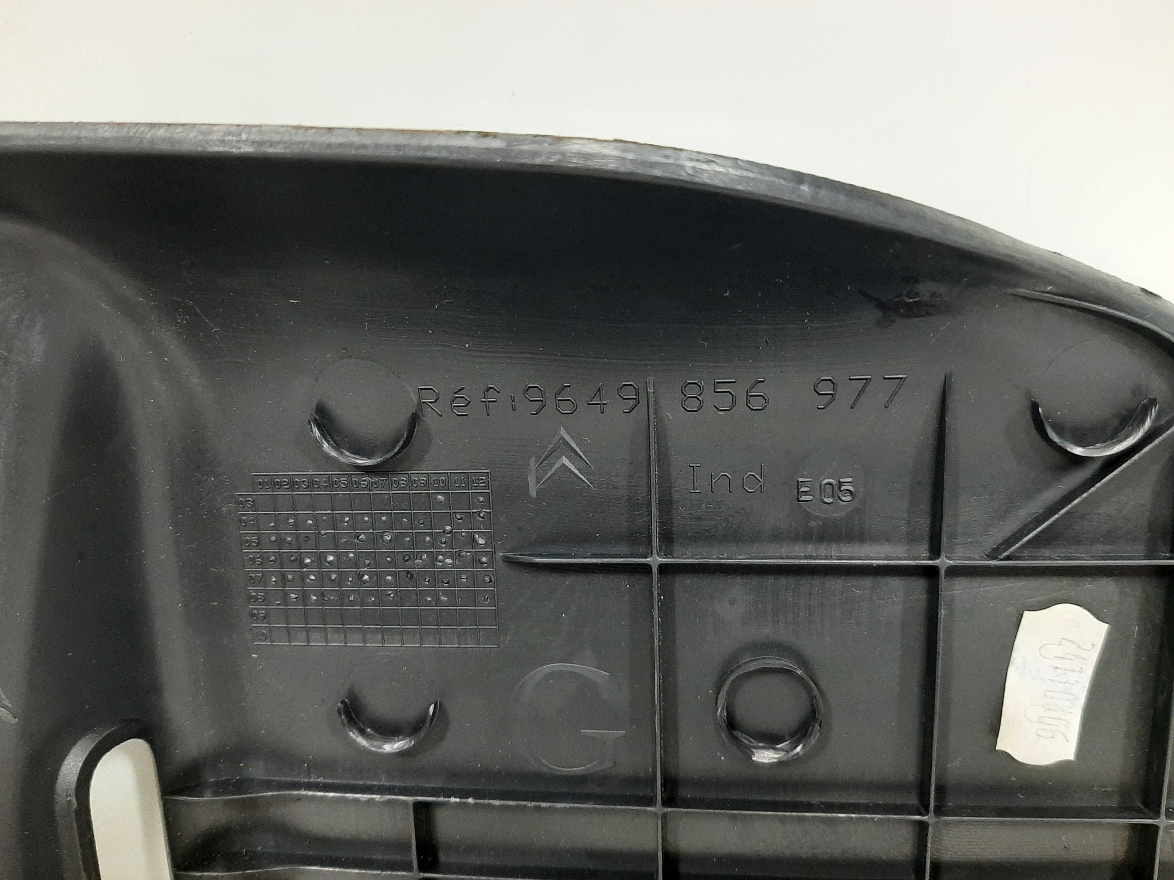 Suporte Esquerdo Tampão Bagagito Citroen C4 Hatch 07 A 2013 3