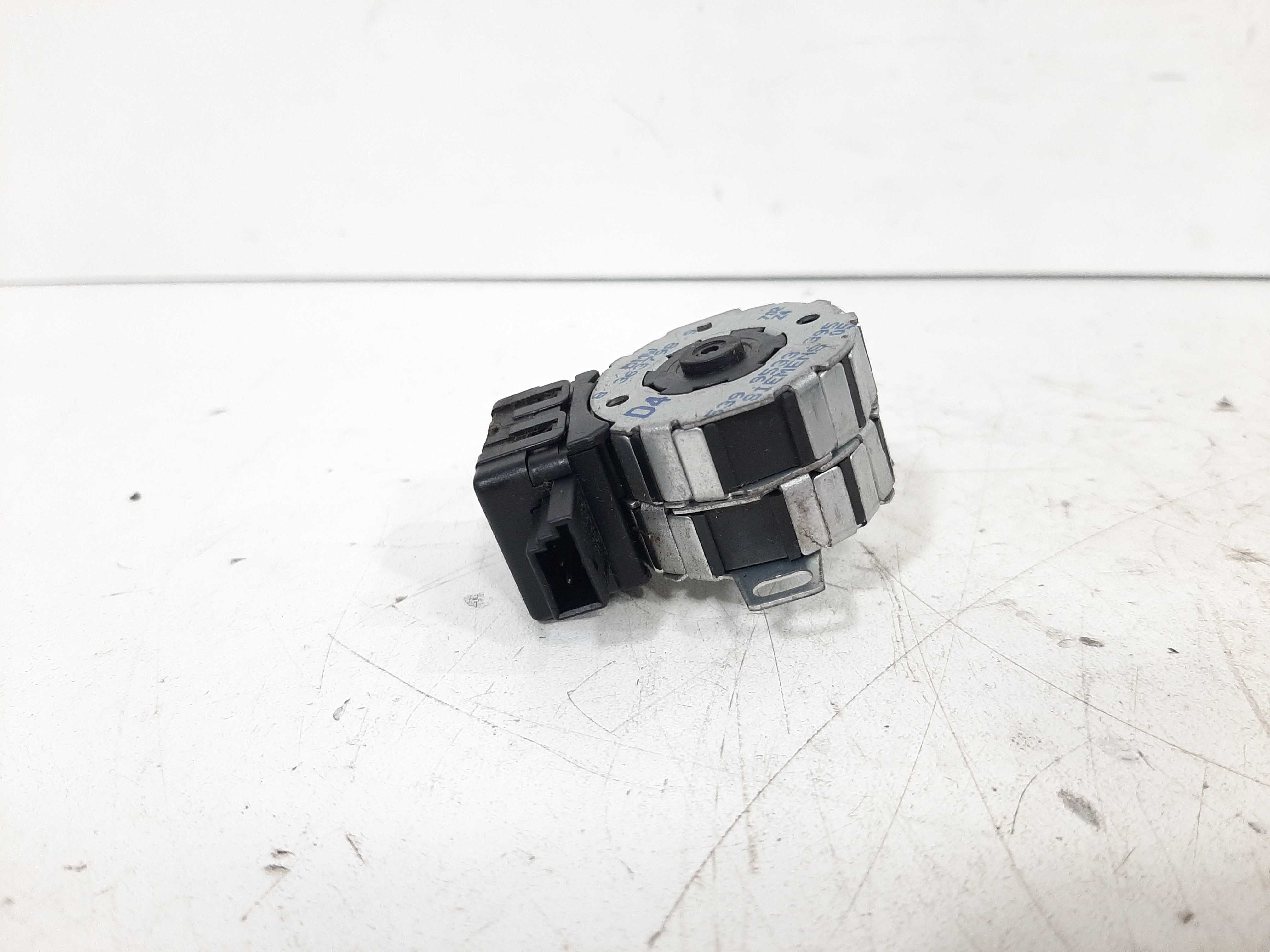 Atuador Caixa De Ar Bmw 528i 540i E39 Cod: 83637989 4