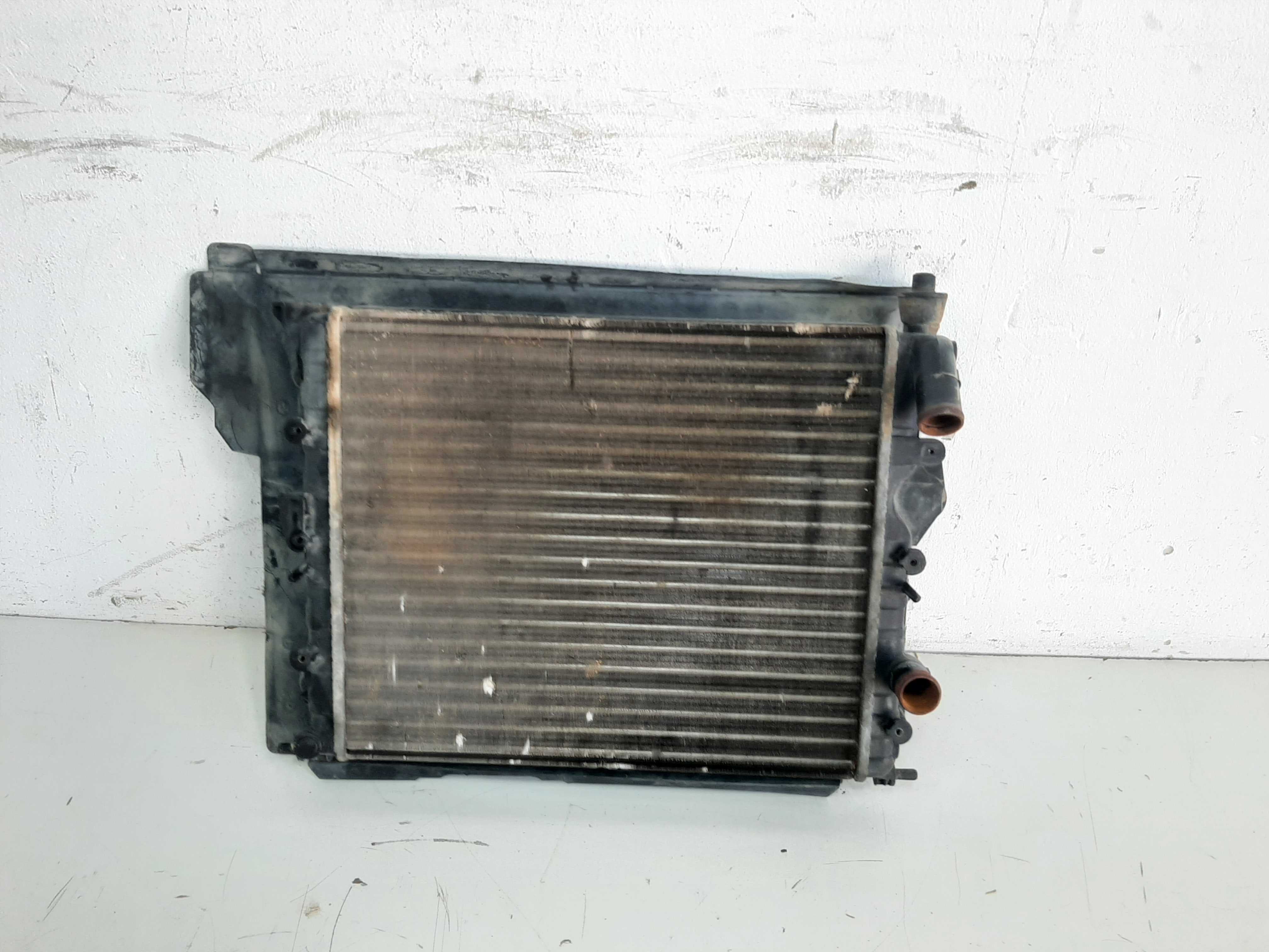 Radiador Agua Renault Clio 1.0 16v Flex 2005 A 2012 Sem Ar 3