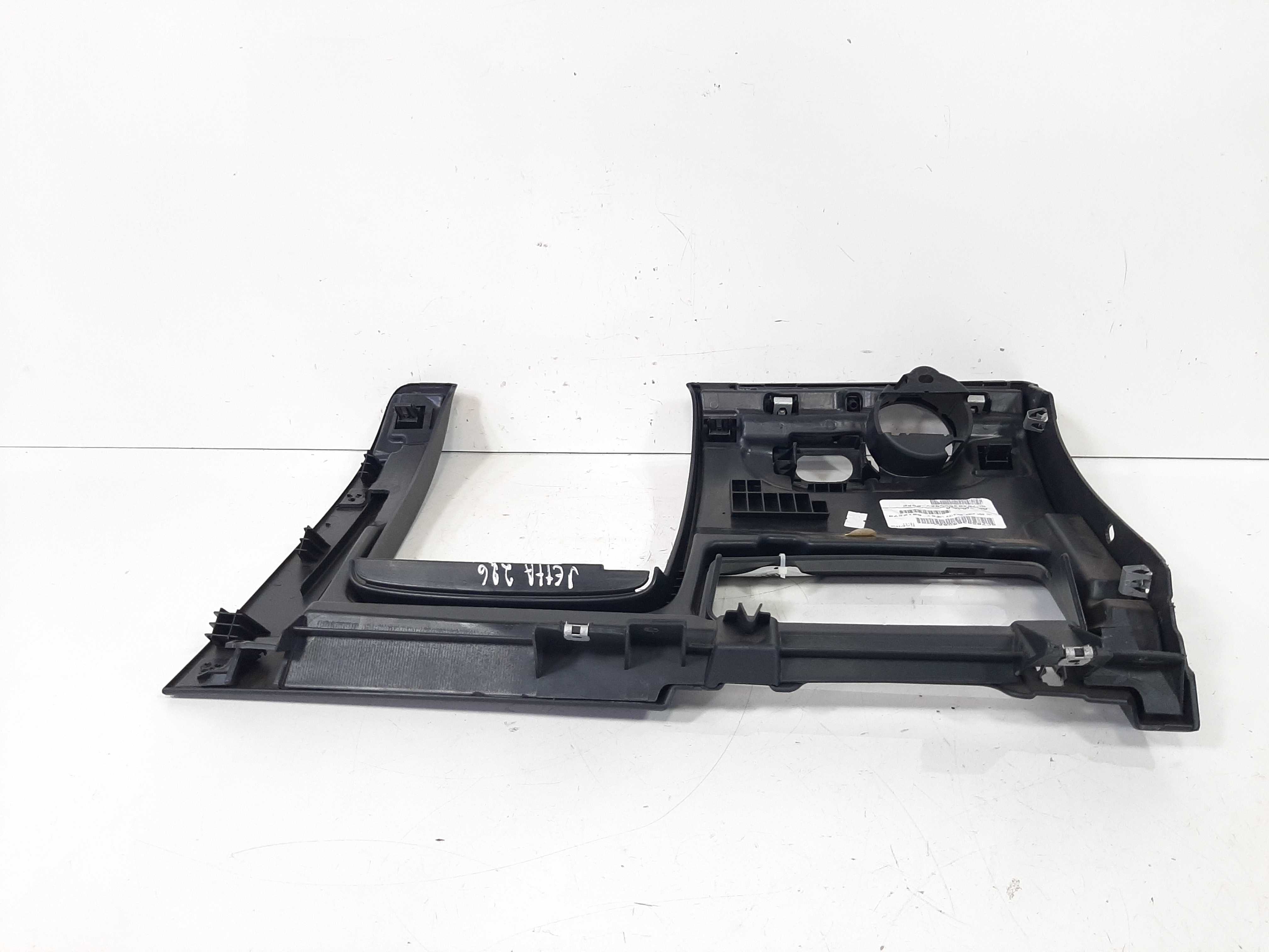 Acabamento Painel Inferior Esquerdo Vw Jetta Tsi 2015 A 2018 10