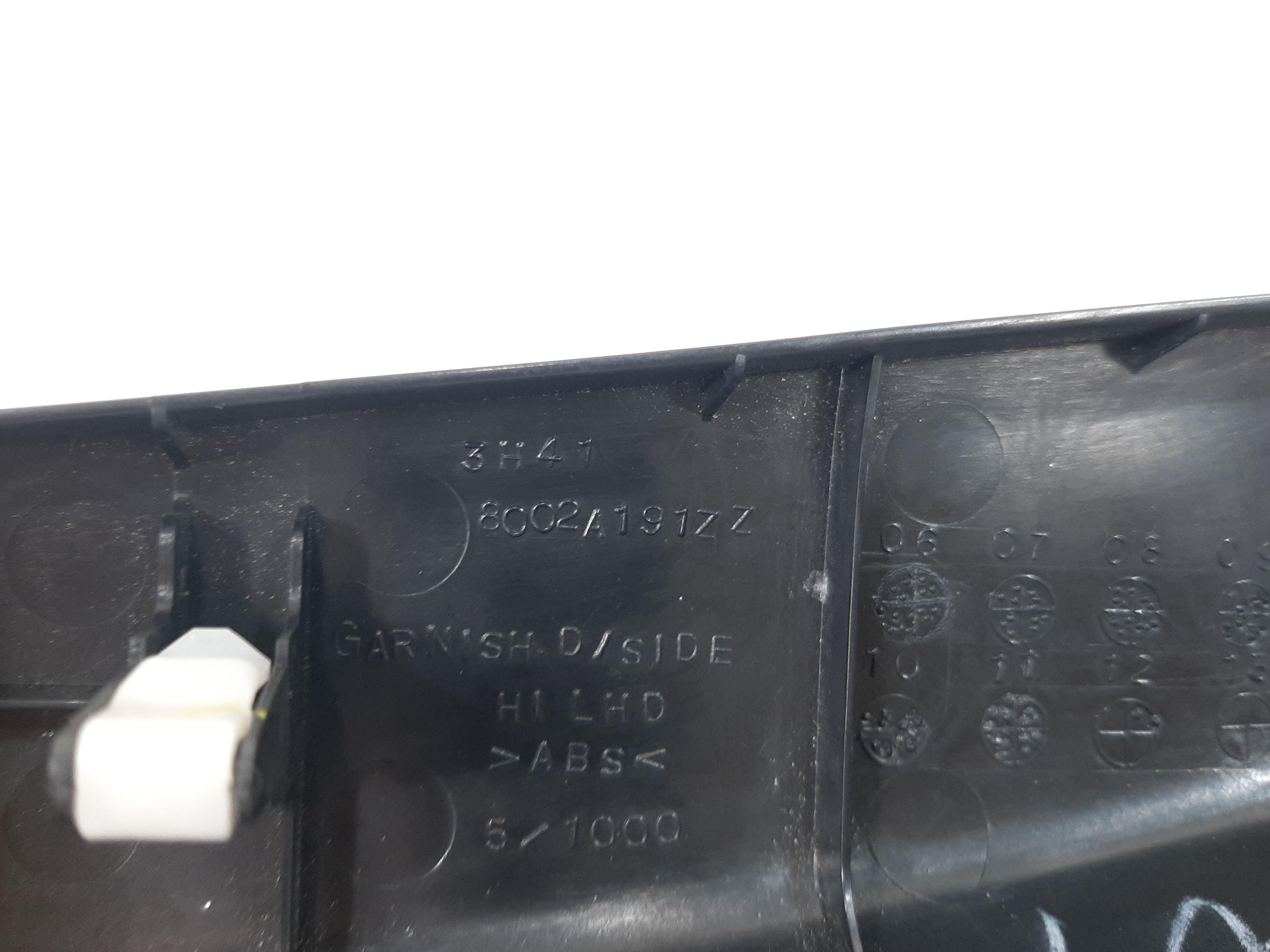 Acabamento Esquerdo Painel Mitsubishi Lancer 2011 A 2018 4