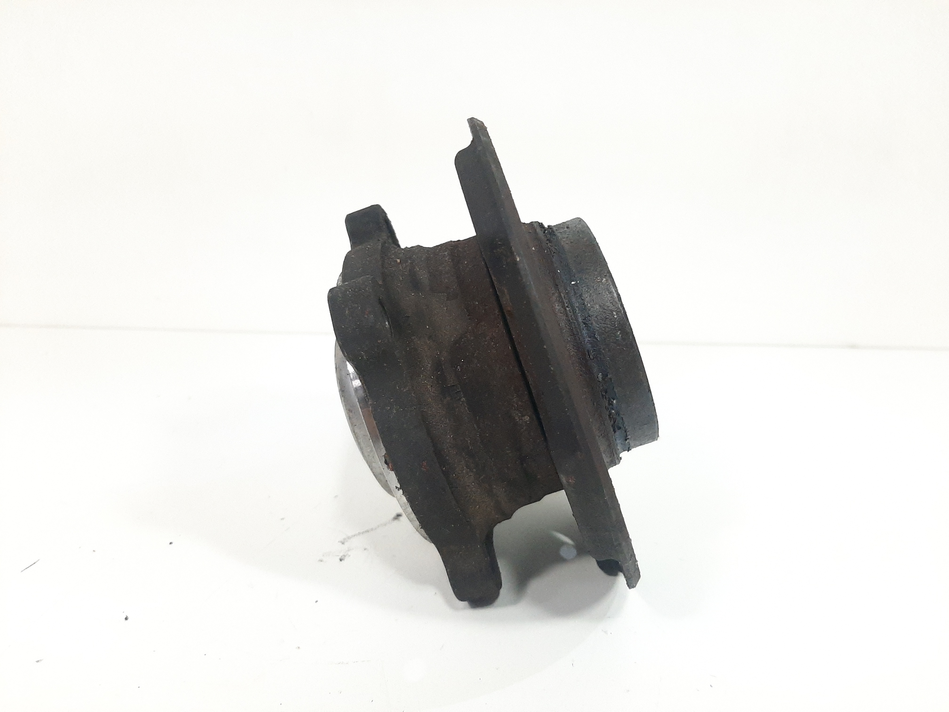 Cubo Roda Dianteira Direita Bmw 118i 120i N46 2006 A 2012 5