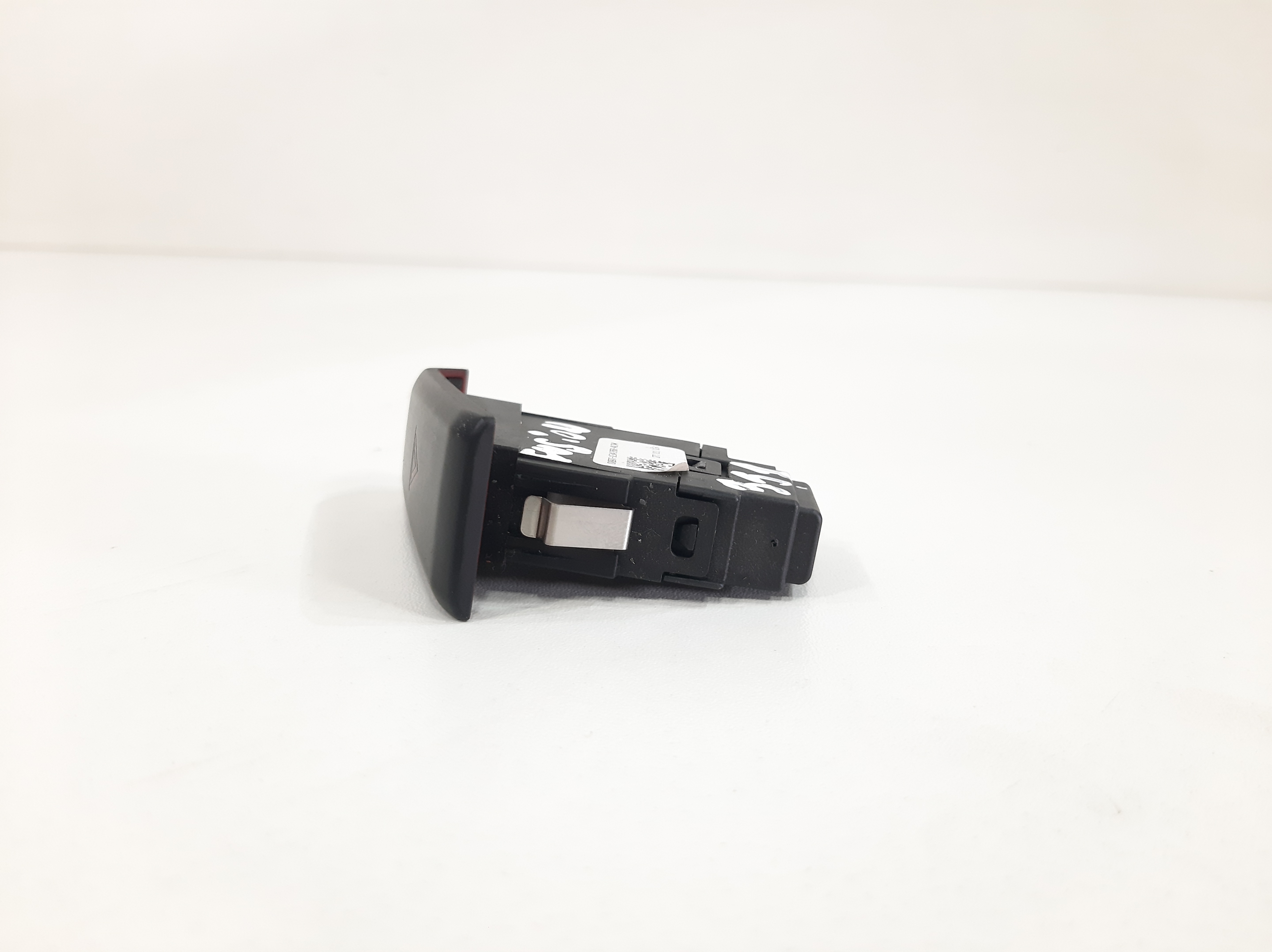 Botão Alerta Ford Fusion Titanium 2014 2015 A 2019 13a350 5