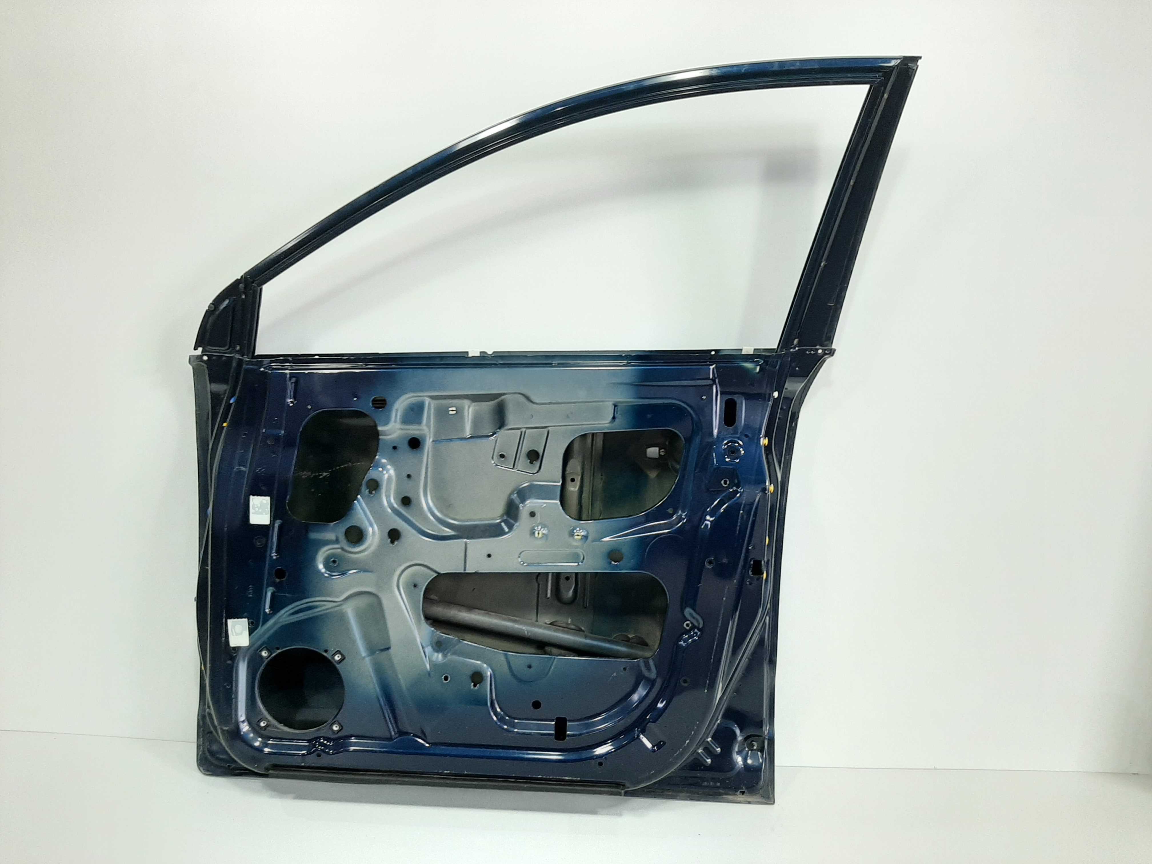 Porta Dianteira Direita Gm Captiva 2008 A 2016 C/detalhes 5