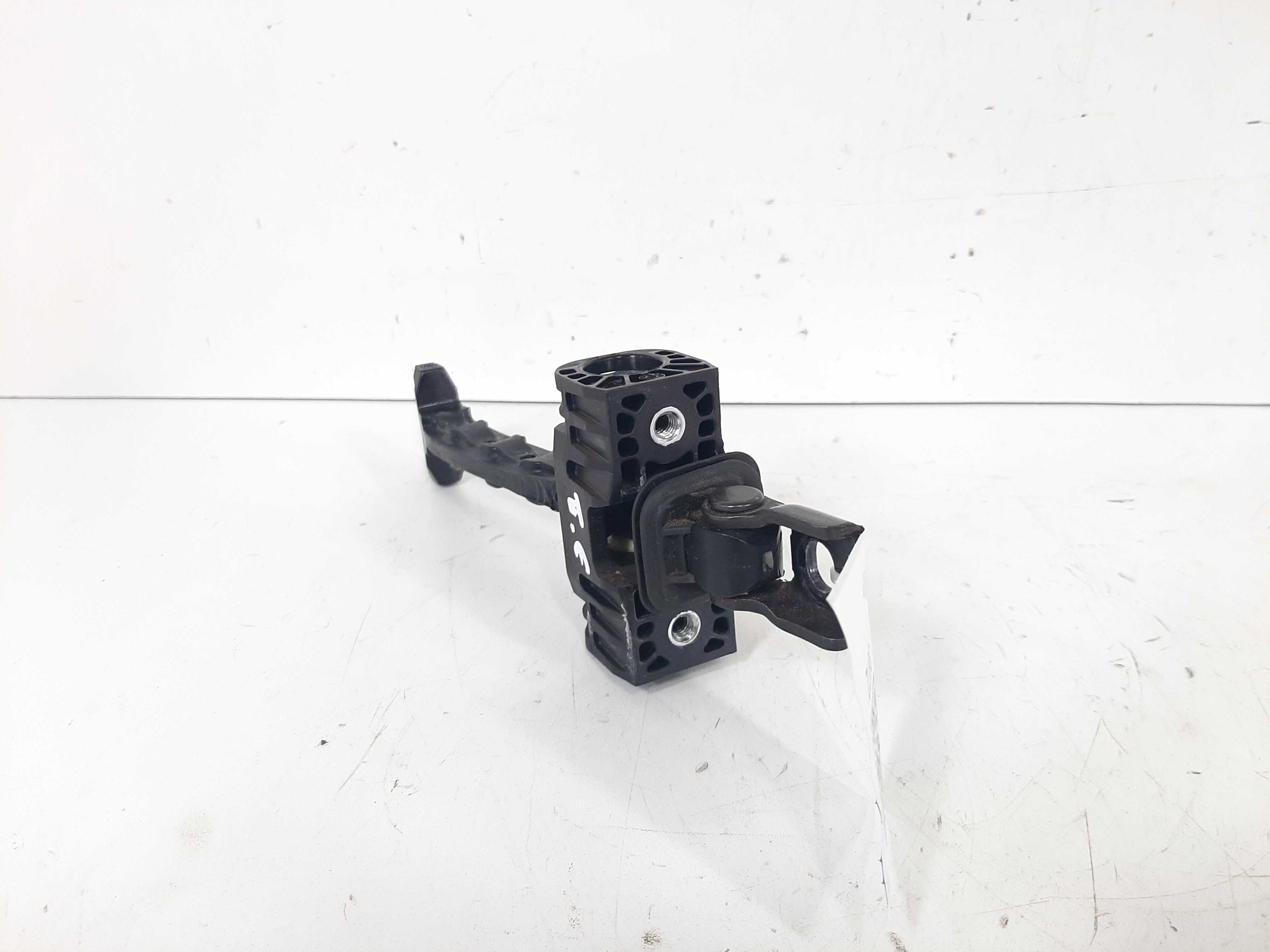 Limitador Porta Traseira Esquerdo Vw Jetta 2015 2016 2017 7
