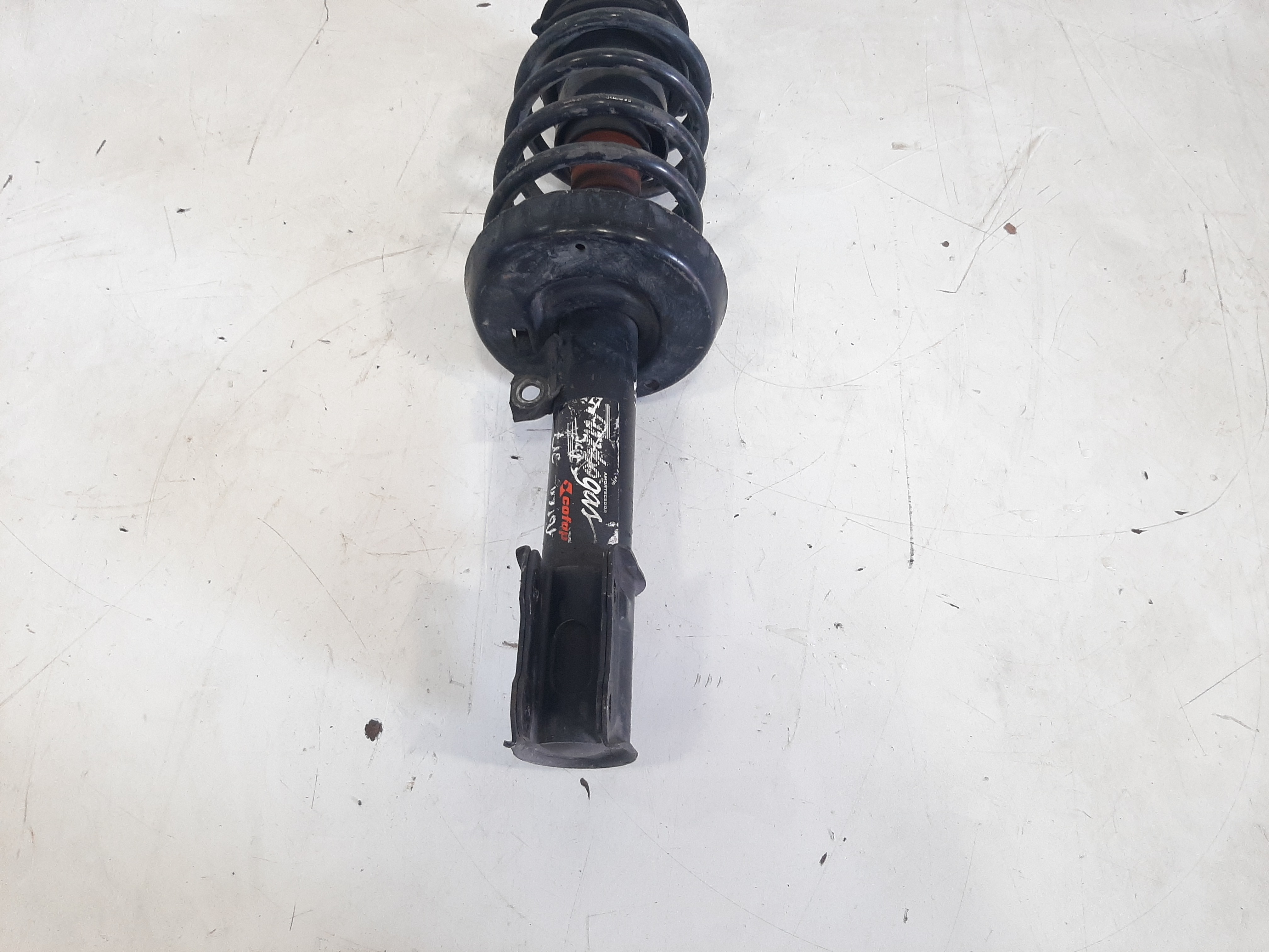 Torre Amortecedor Dianteiro Esquerdo Gm Astra 1.8 1998 A 11 3