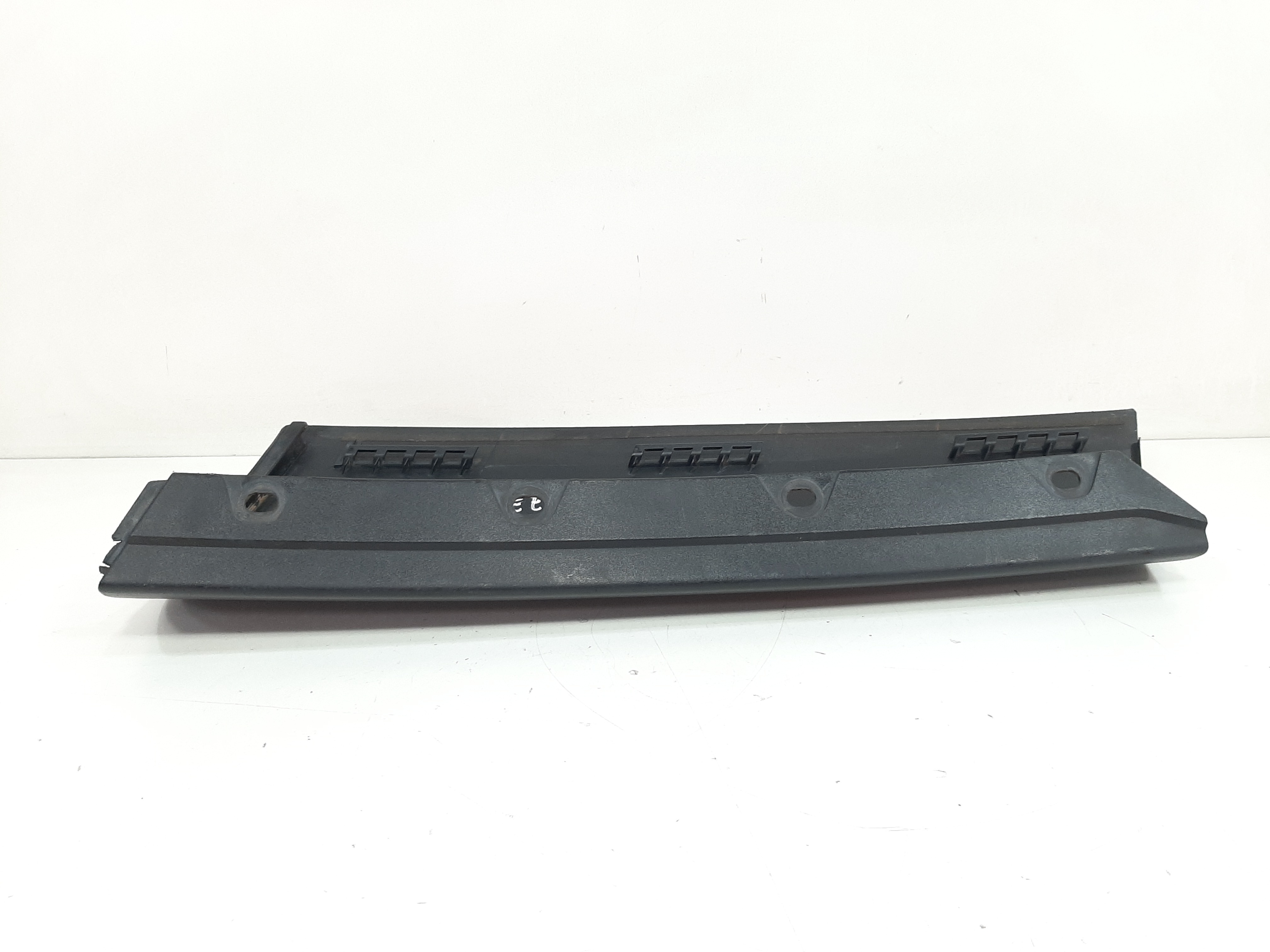 Moldura Coluna Traseira Direita Freelander 2 2007 A 2012 2