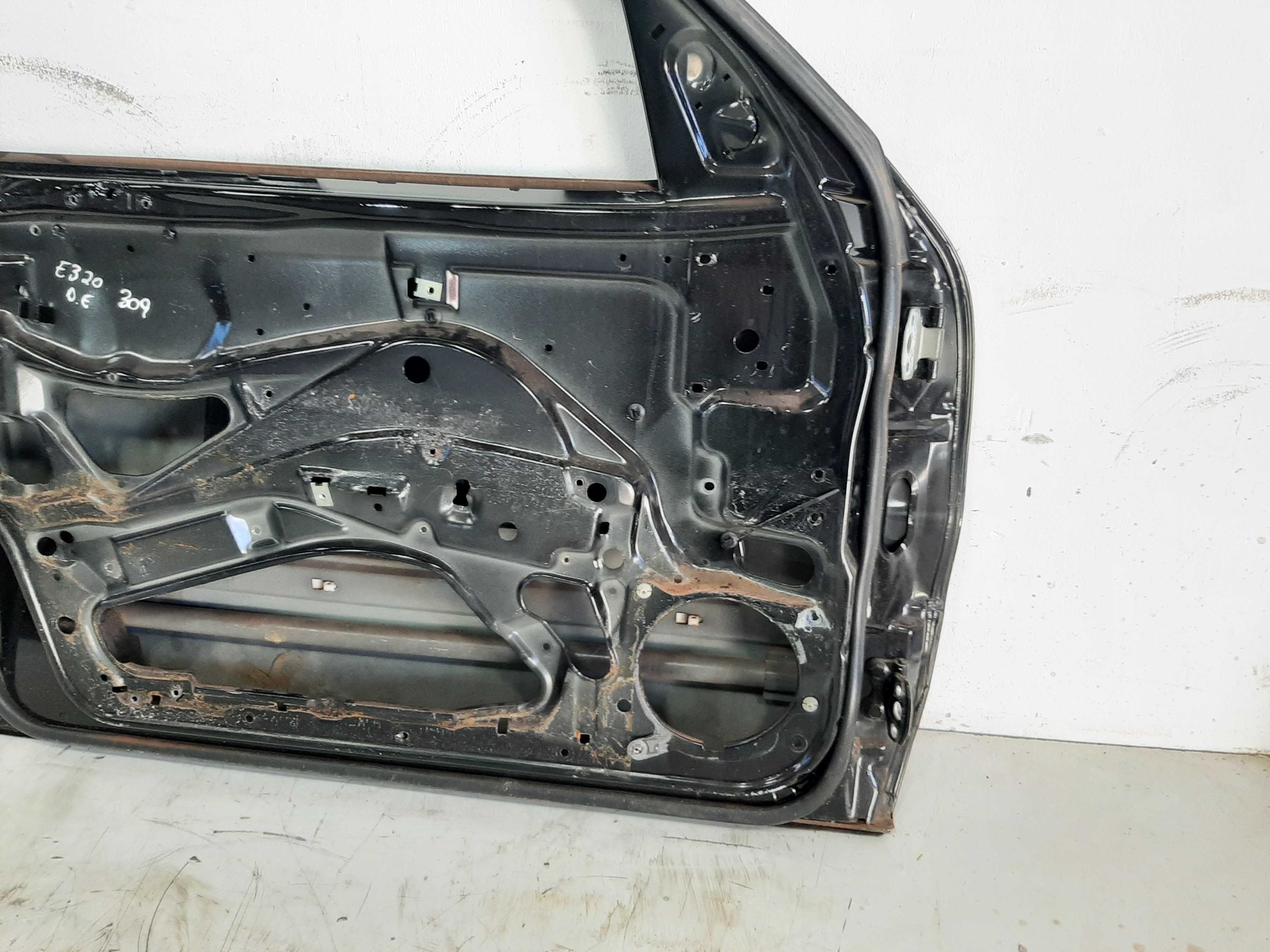 Porta Dianteira Esquerda Mercedes E320 W210 1998 1999 A 2002 6