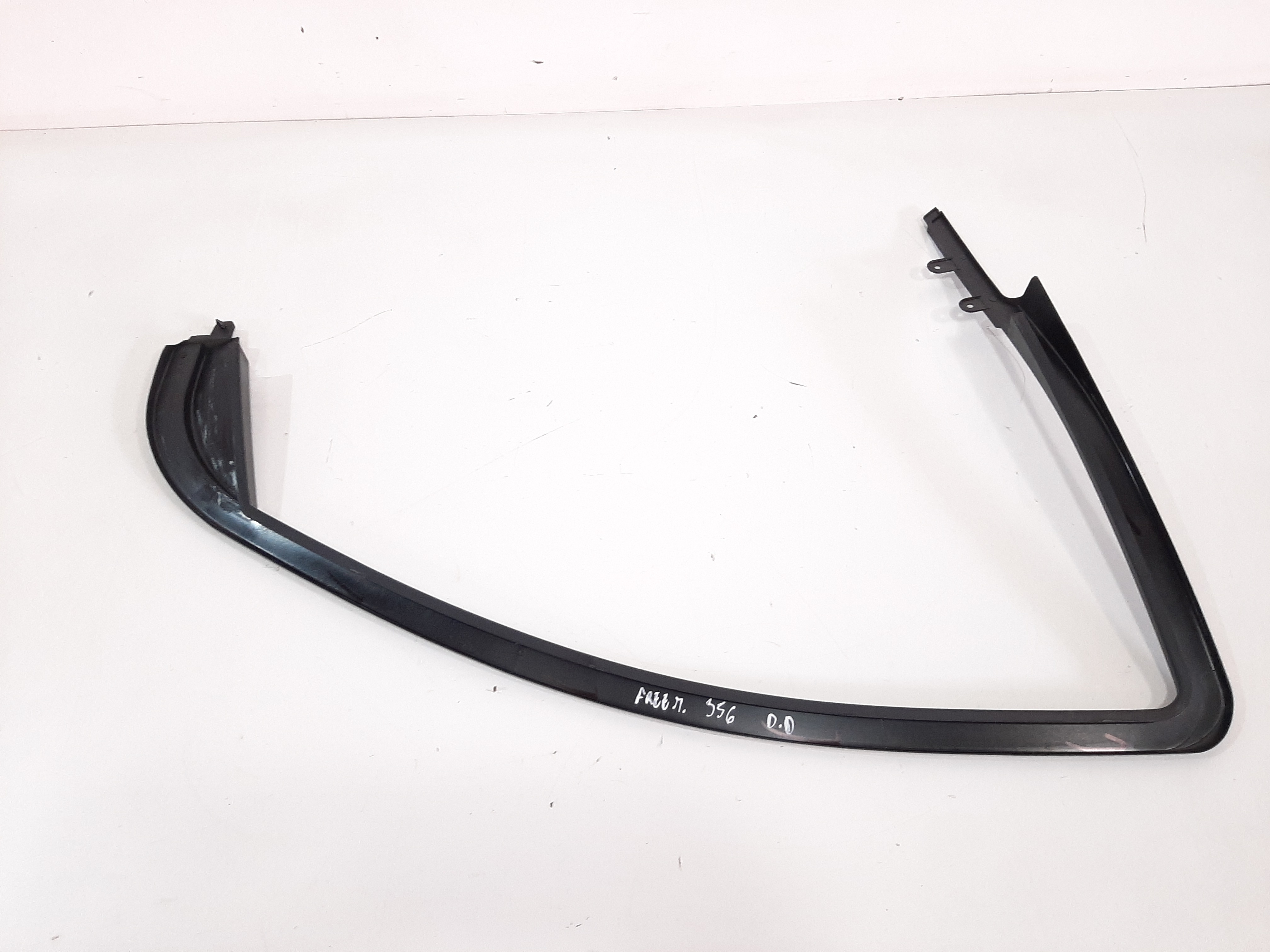 Moldura Arco Porta Dianteira Direita Freemont 2012 A 2016 6