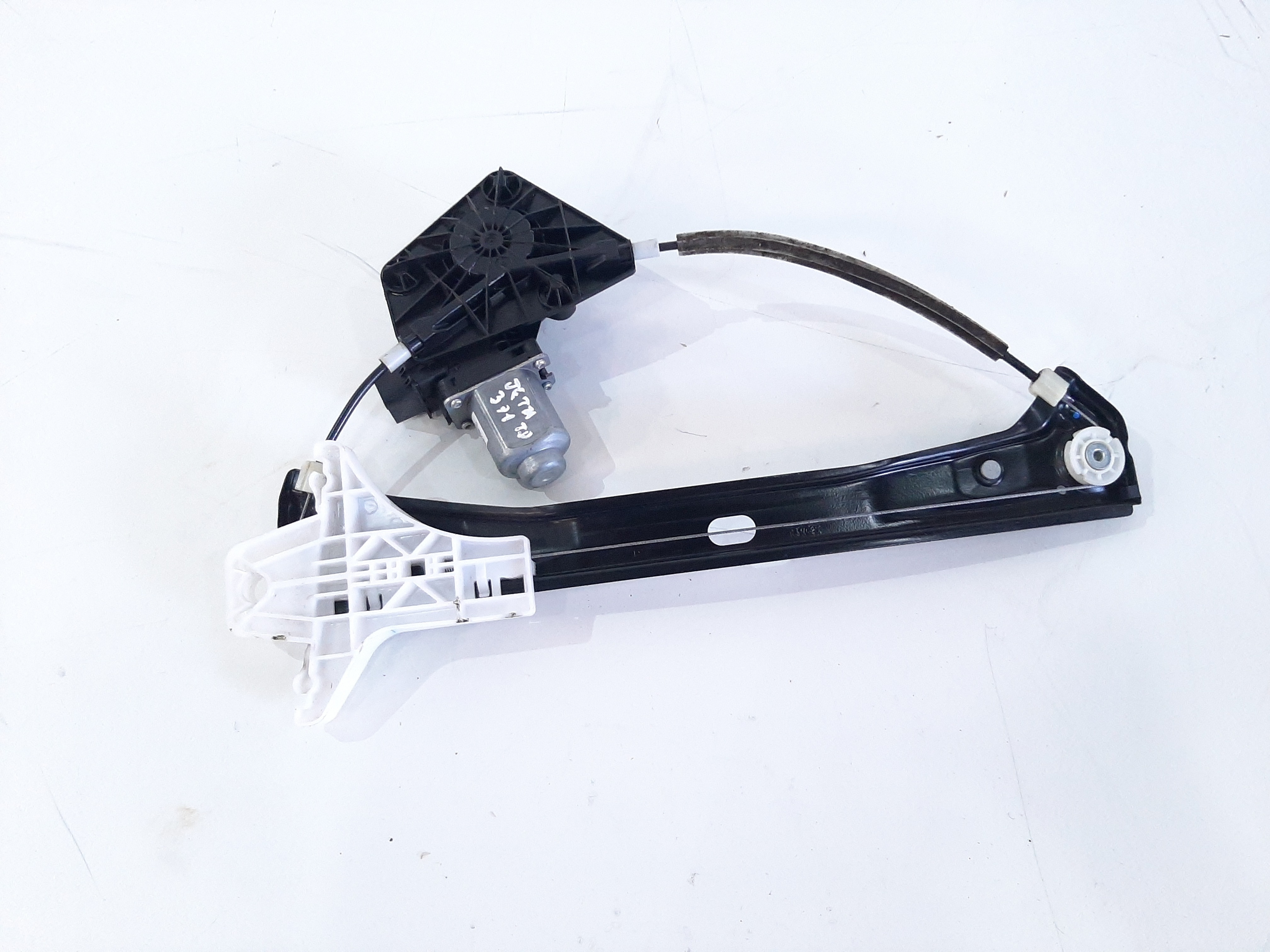 Máquina de vidro traseira direita Jetta 371 8