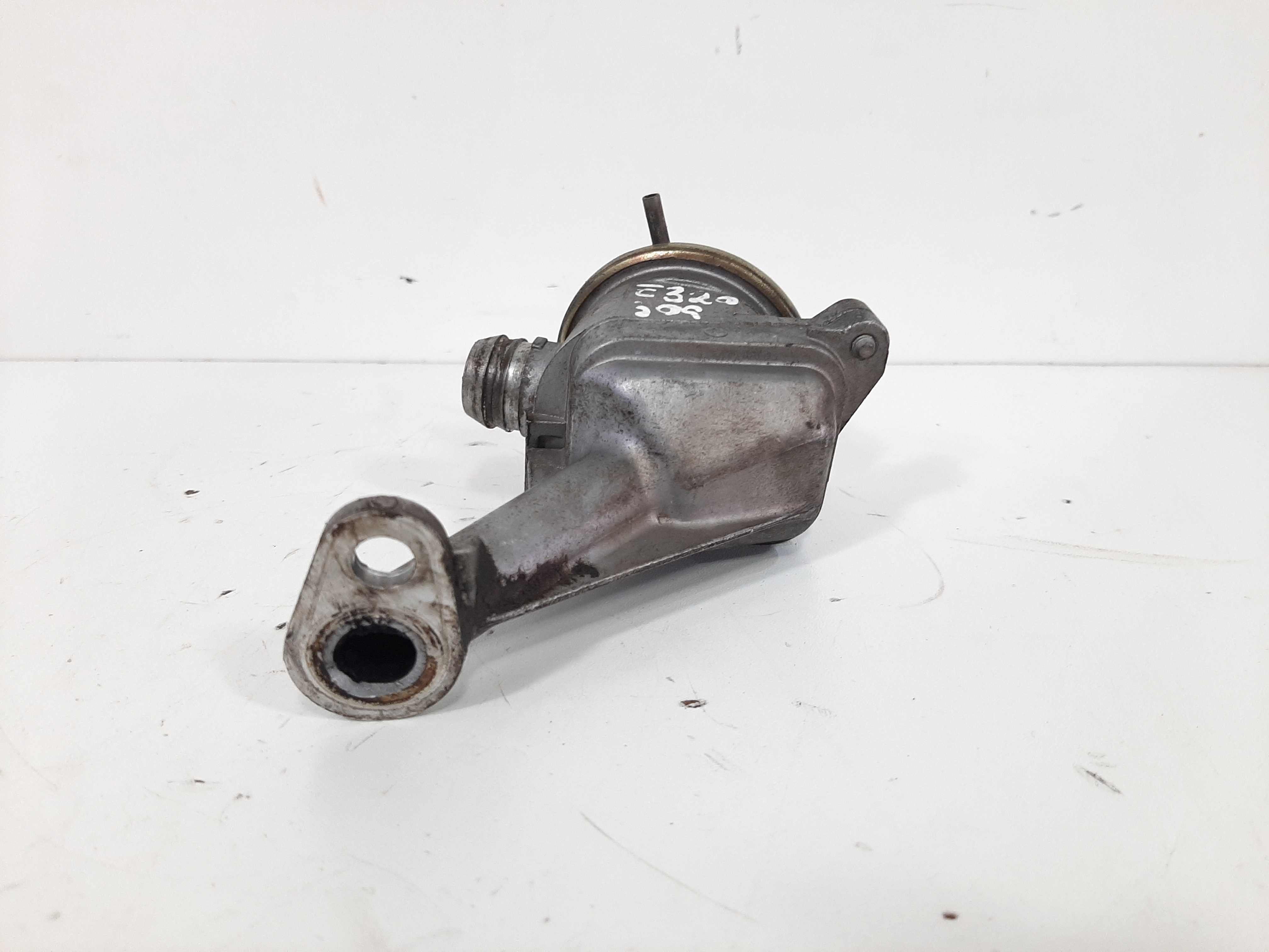 Válvula Egr Mercedes Benz E320 W210 V6 3.2 24v 1998 A 2002 3