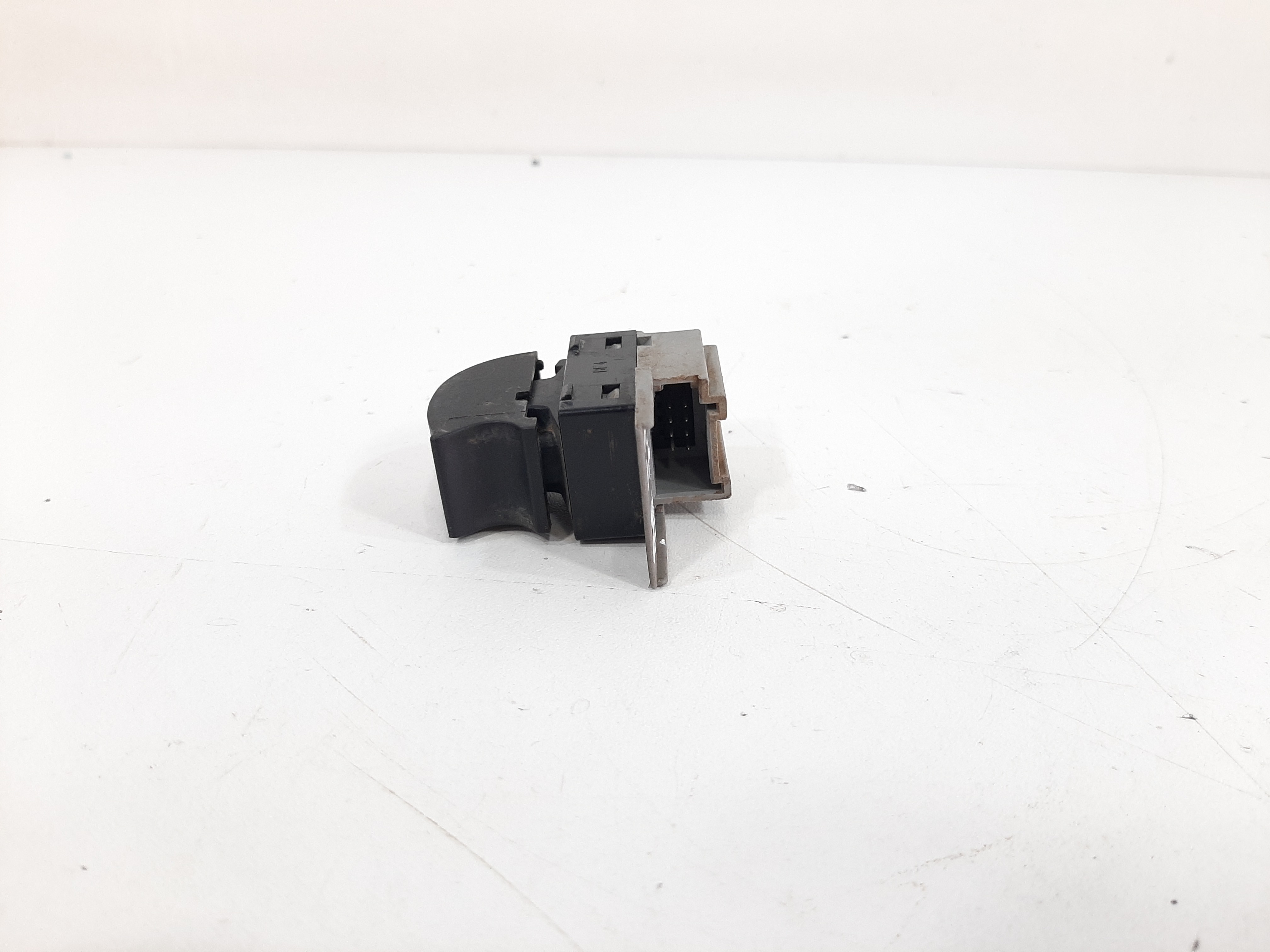 Botão Vidro Elétrico Traseiro Esquerdo Audi A3 1997 A 2006 2