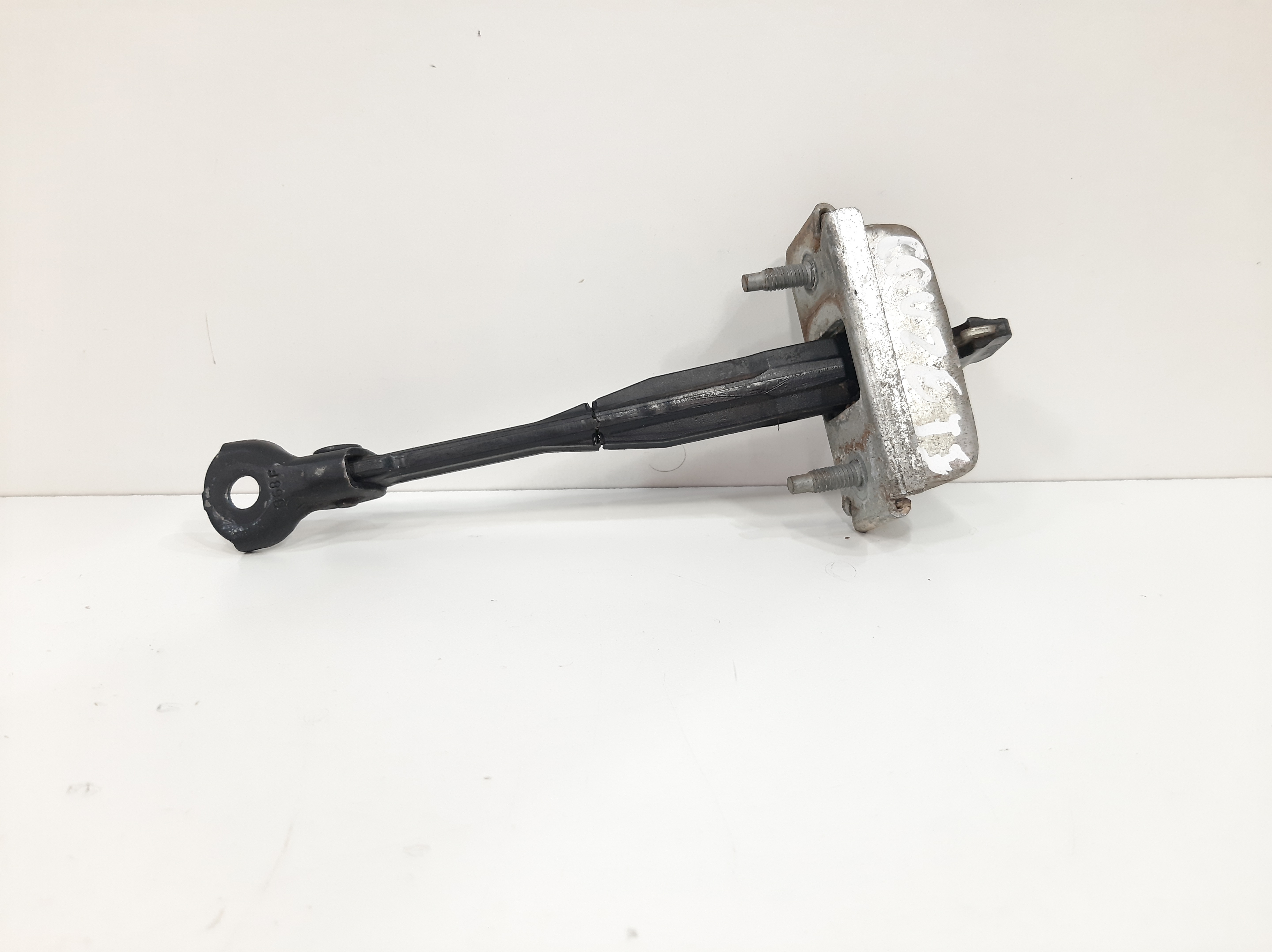 Limitador Porta Traseira Esquerda Gm Cruze 2011 2012 A 2016 4